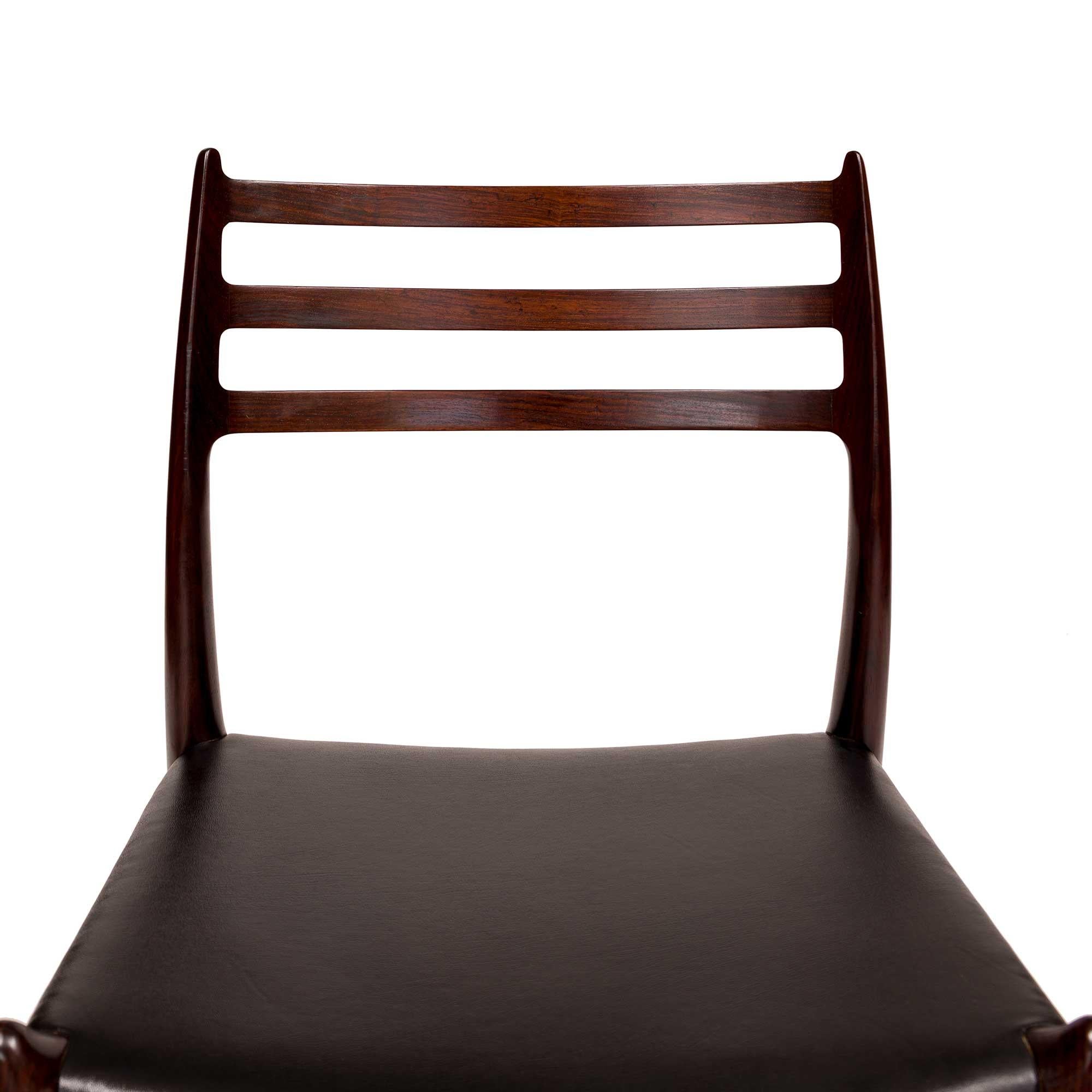 Vintage Niels Otto Møller 78 & 62 Dining Chairs in Solid Rosewood Set of 8  For Sale 4