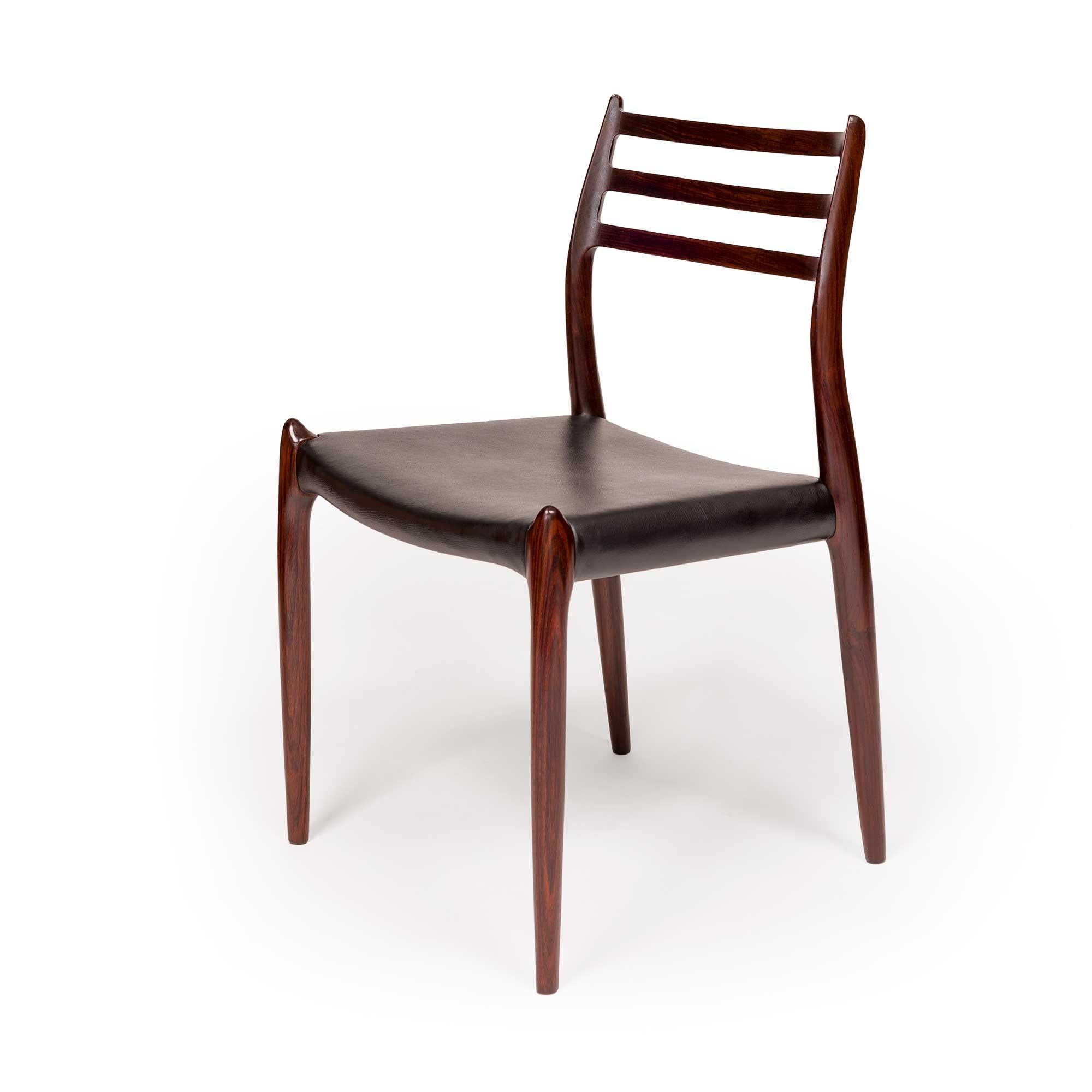 Vintage Niels Otto Møller 78 & 62 Dining Chairs in Solid Rosewood Set of 8  For Sale 1