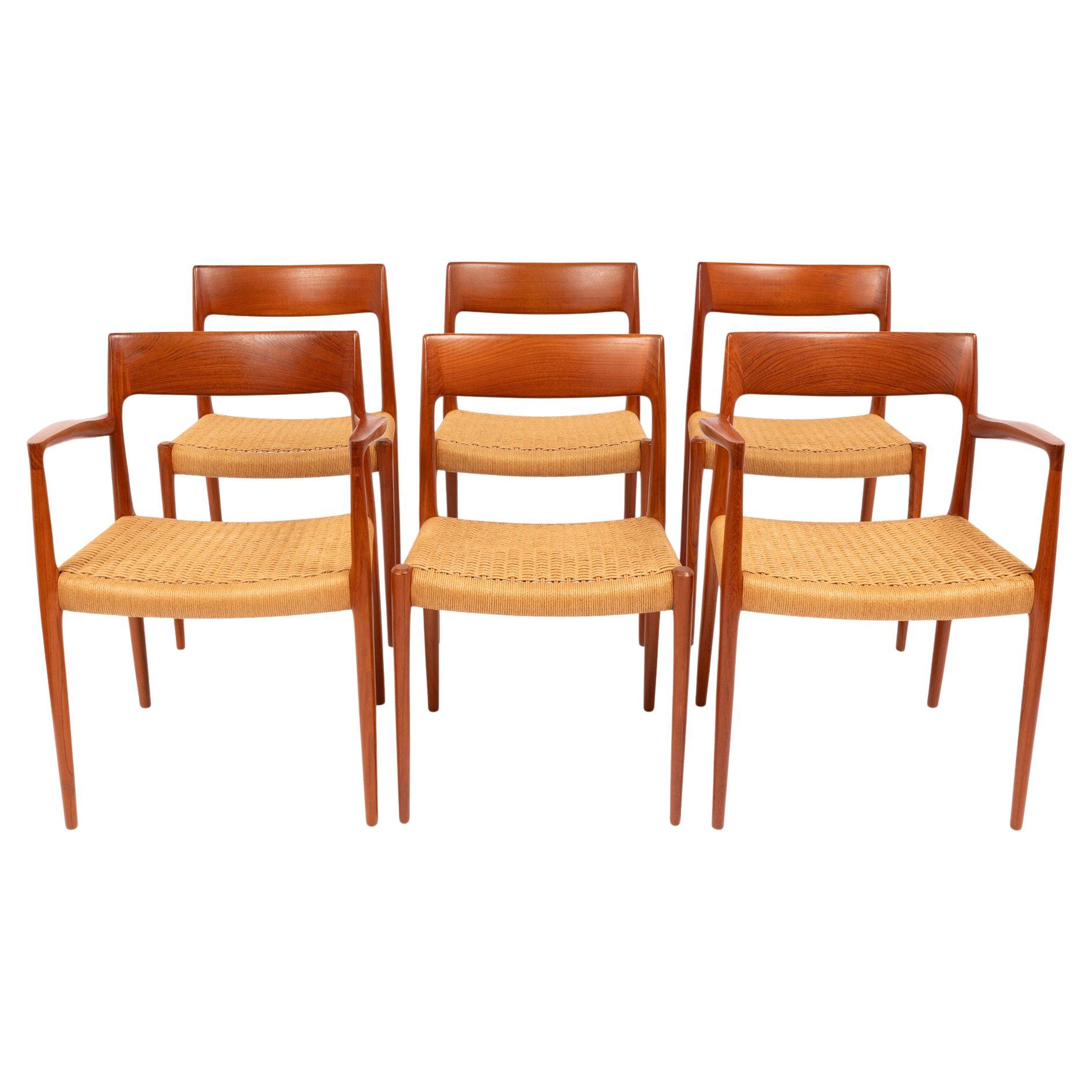 Vintage Niels Otto Møller Model No 77 & 57 Chaises de salle à manger en teck avec cordon de papier danois