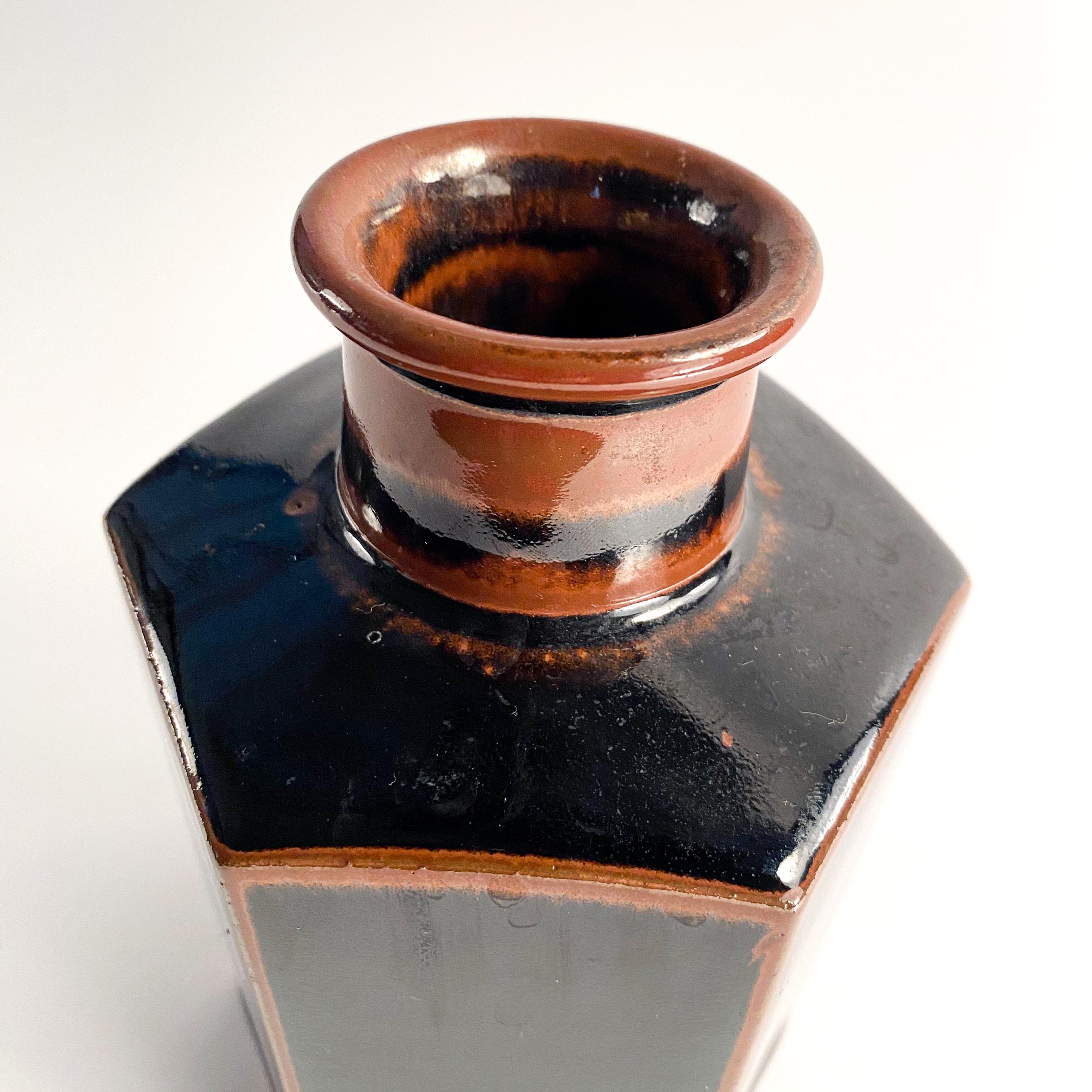 Late 20th Century Vintage Niels Refsgaard Black Hexagon Stoneware Vase for Dansk For Sale