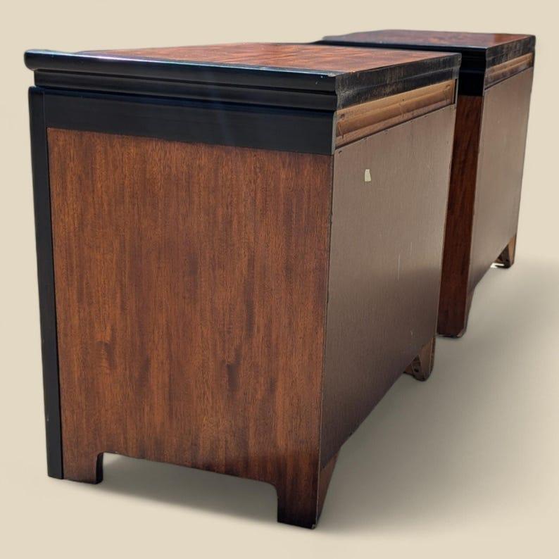 Vintage Nightstands, Chinoiserie, Stanley Furniture, Black, Burl Wood, Brass, Asian, Hollywood Regency End Tables

Measurements: 28.25