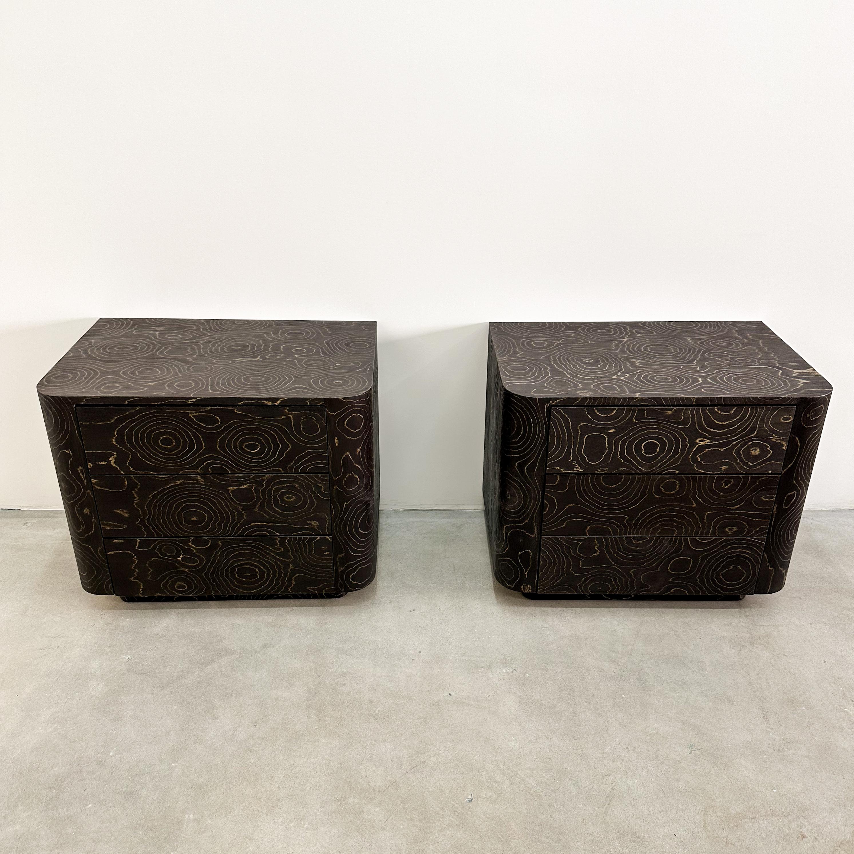 Vintage Nightstands With Campana Brothers Veneer Postmodern 80s 70S Retro In Good Condition In Palm Desert, CA