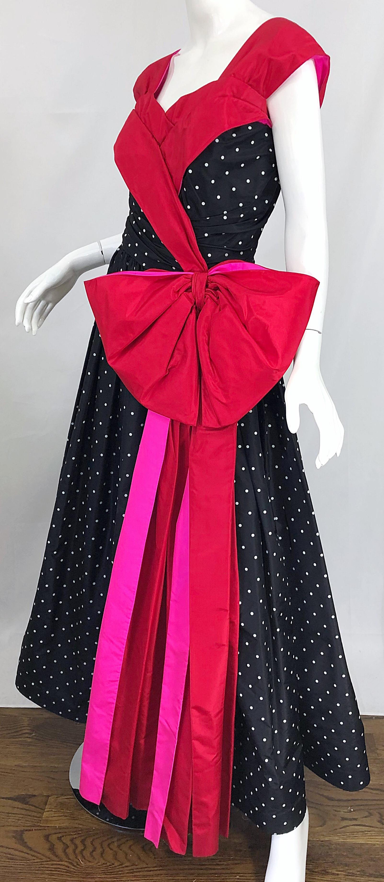 Vintage Nina Ricci Couture 1980 Avant Garde Robe de soirée en taffetas de soie à pois en vente 6