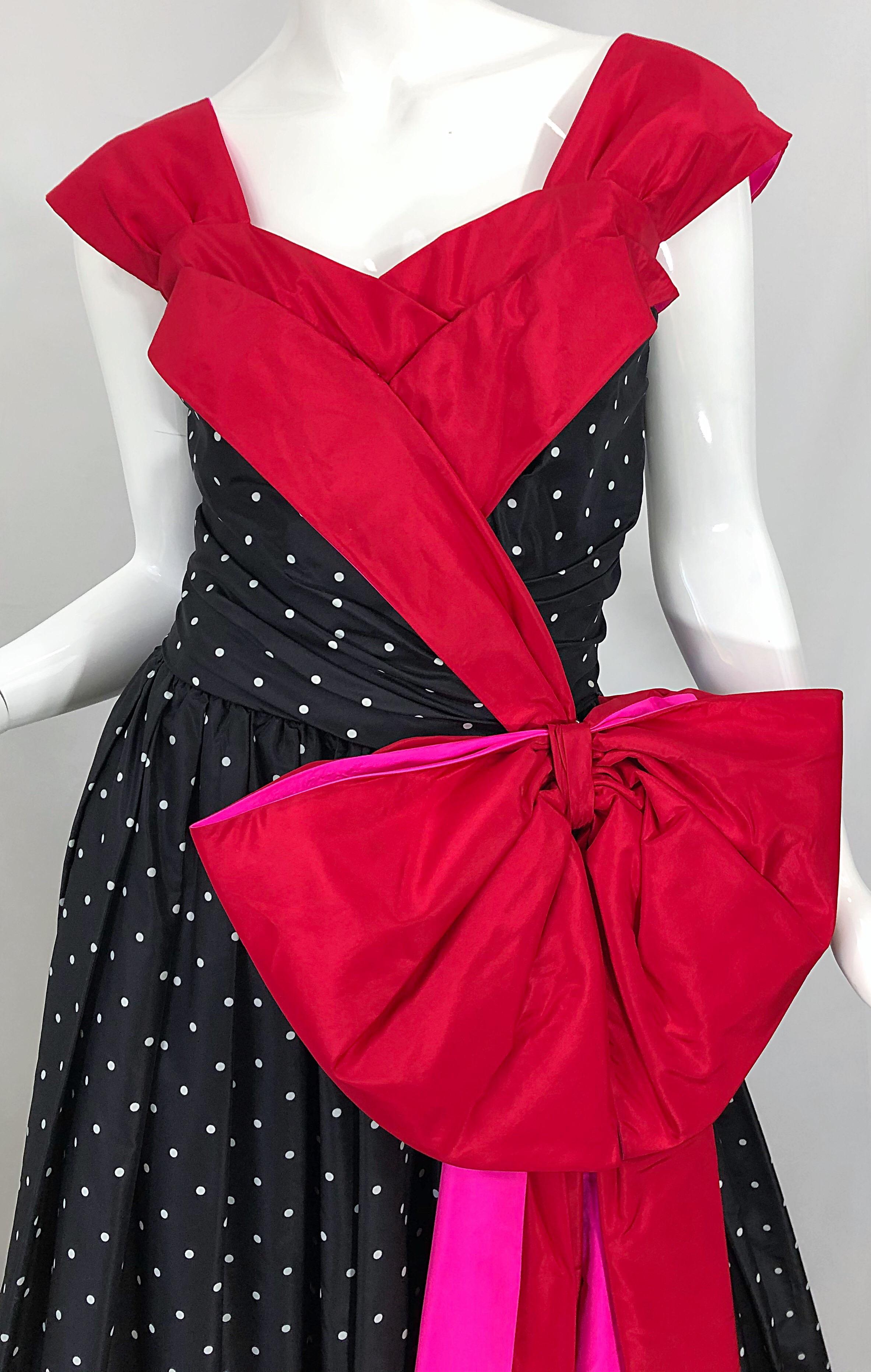 Vintage Nina Ricci Couture 1980 Avant Garde Robe de soirée en taffetas de soie à pois Pour femmes en vente