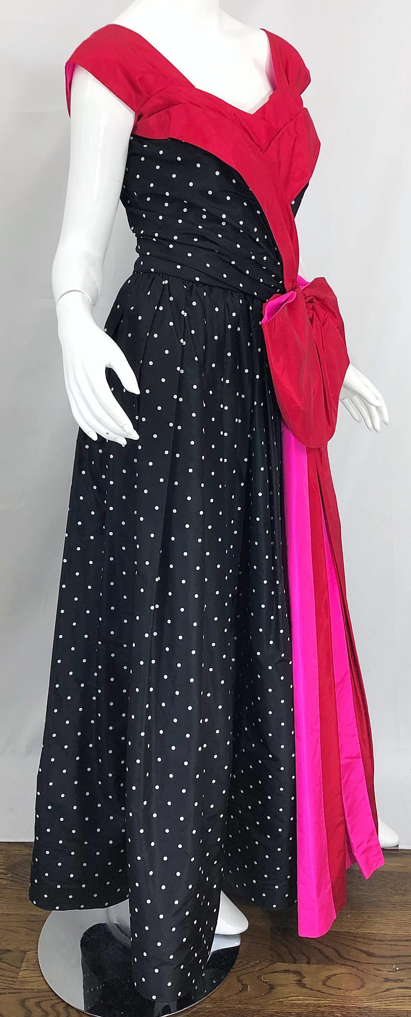 Vintage Nina Ricci Couture 1980 Avant Garde Robe de soirée en taffetas de soie à pois en vente 2