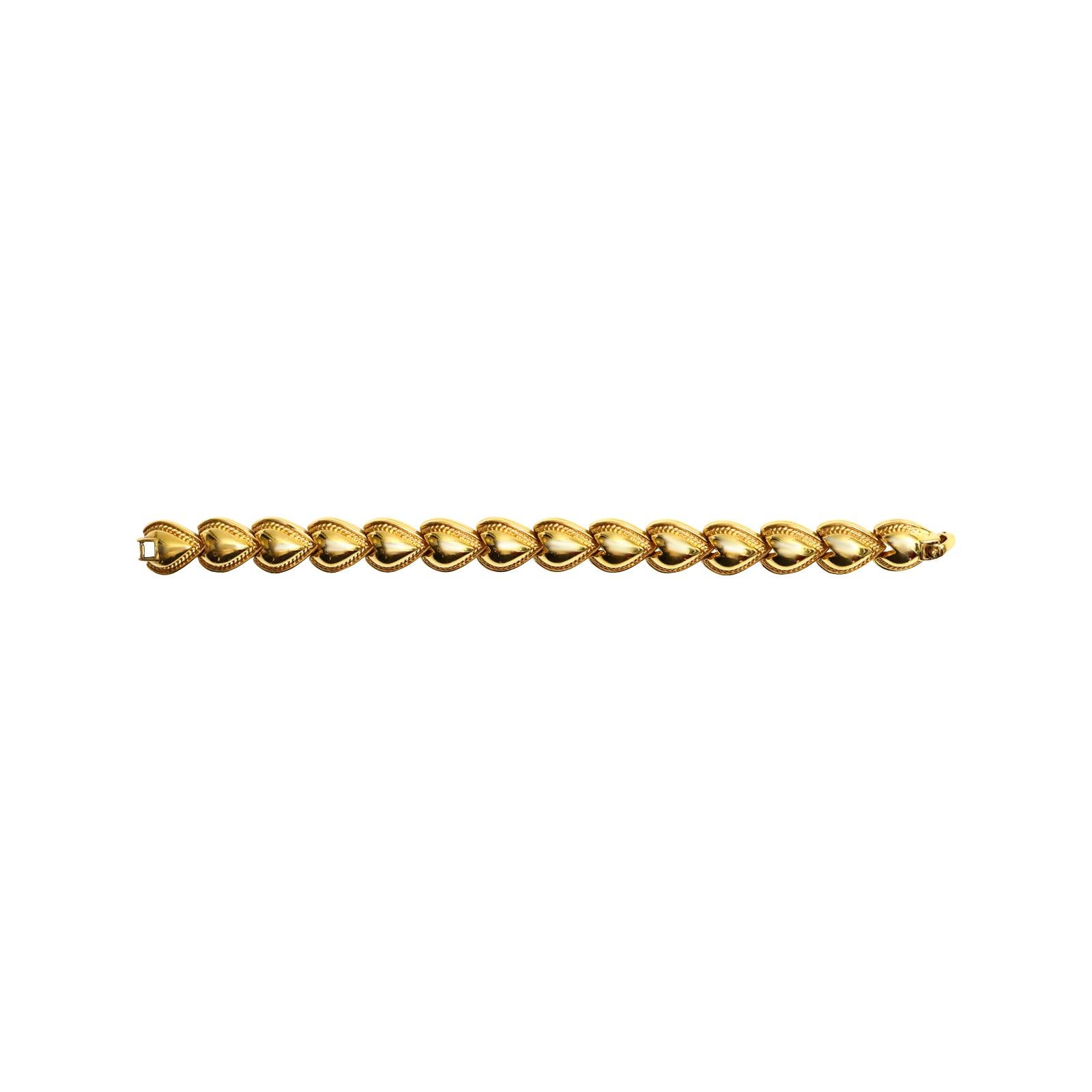Vintage Nina Ricci Gold Links of Heart Bracelet Circa 1980s For Sale 1