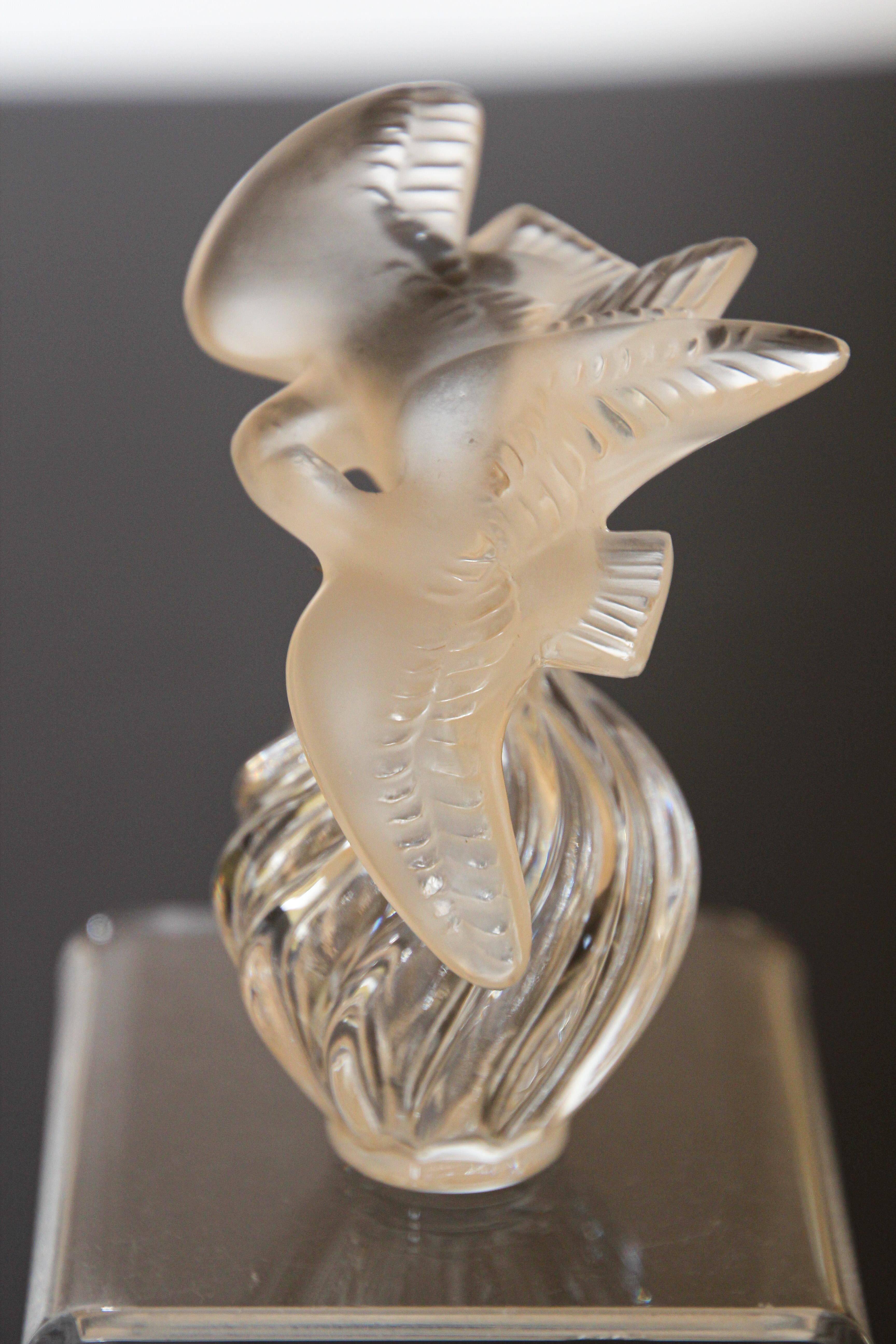 French Vintage Nina Ricci L'Air Du Temps Lalique Double Dove For Sale