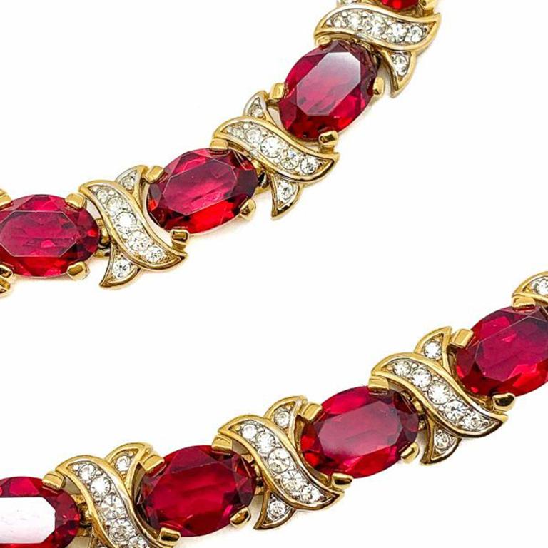 Vintage Nina Ricci Ruby Red Crystal Full Parure 1990s In Good Condition In Wilmslow, GB