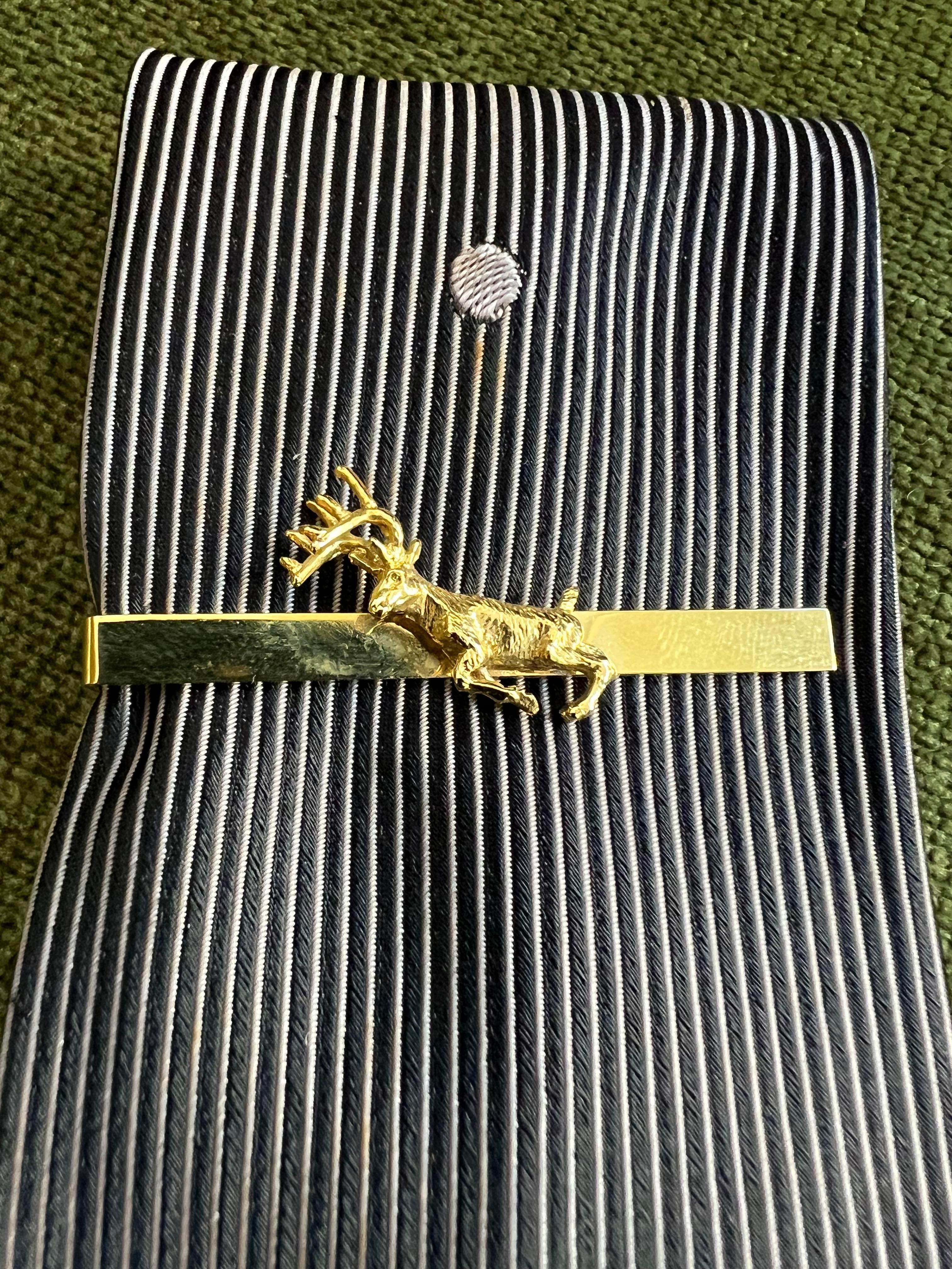 Seltene Vintage Nina Ricci Set 2 Gold-Ton Krawattenklammern mit Logo CIRCA 