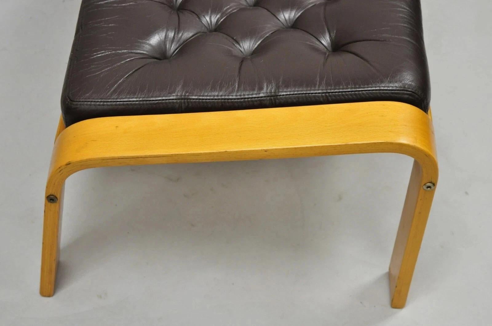 Poggiapiedi d'epoca Noboru Nakamura per Ikea in pelle marrone Bentwood Ottoman in vendita 3