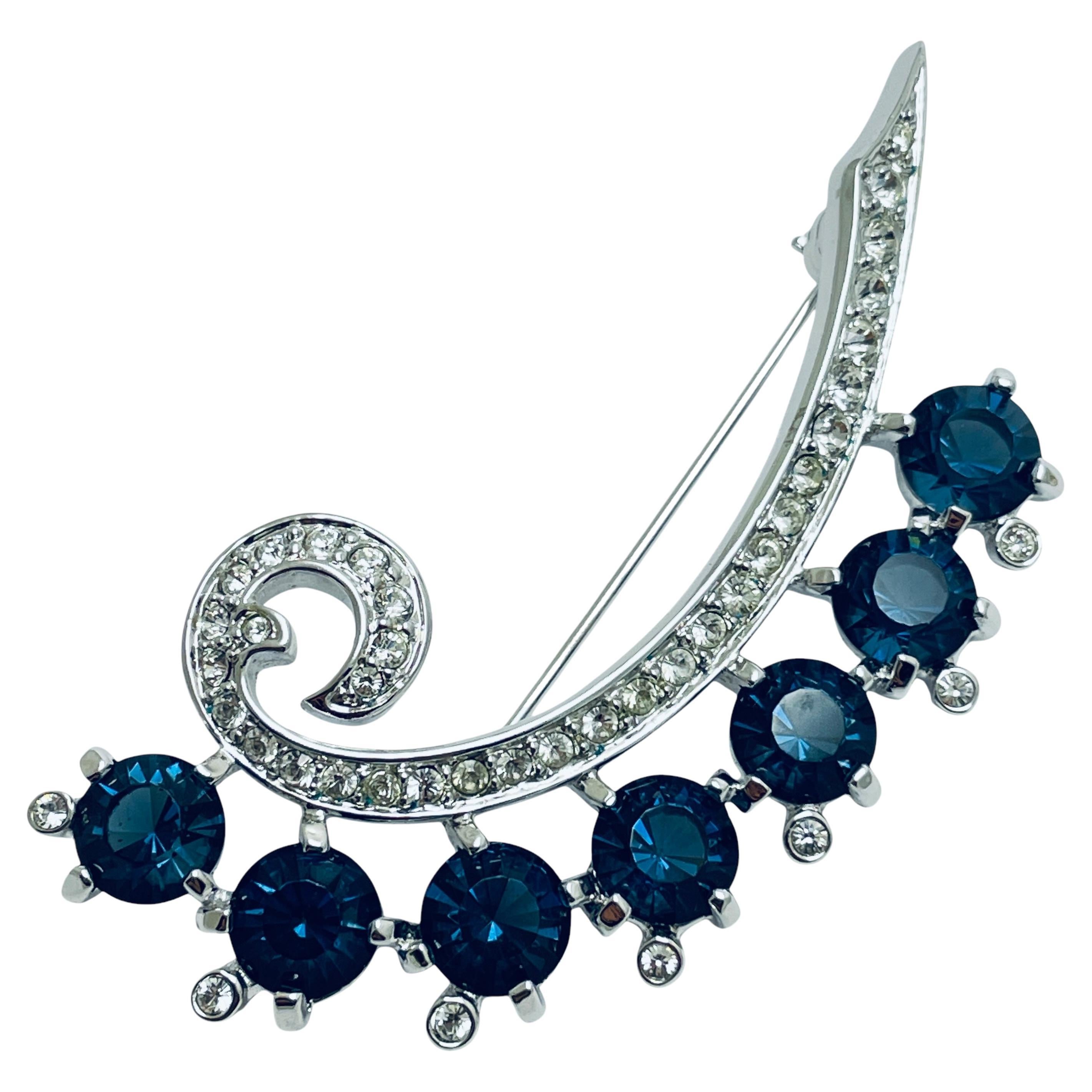 Vintage NOLAN MILLER silver tone sapphire glass designer brooch For Sale