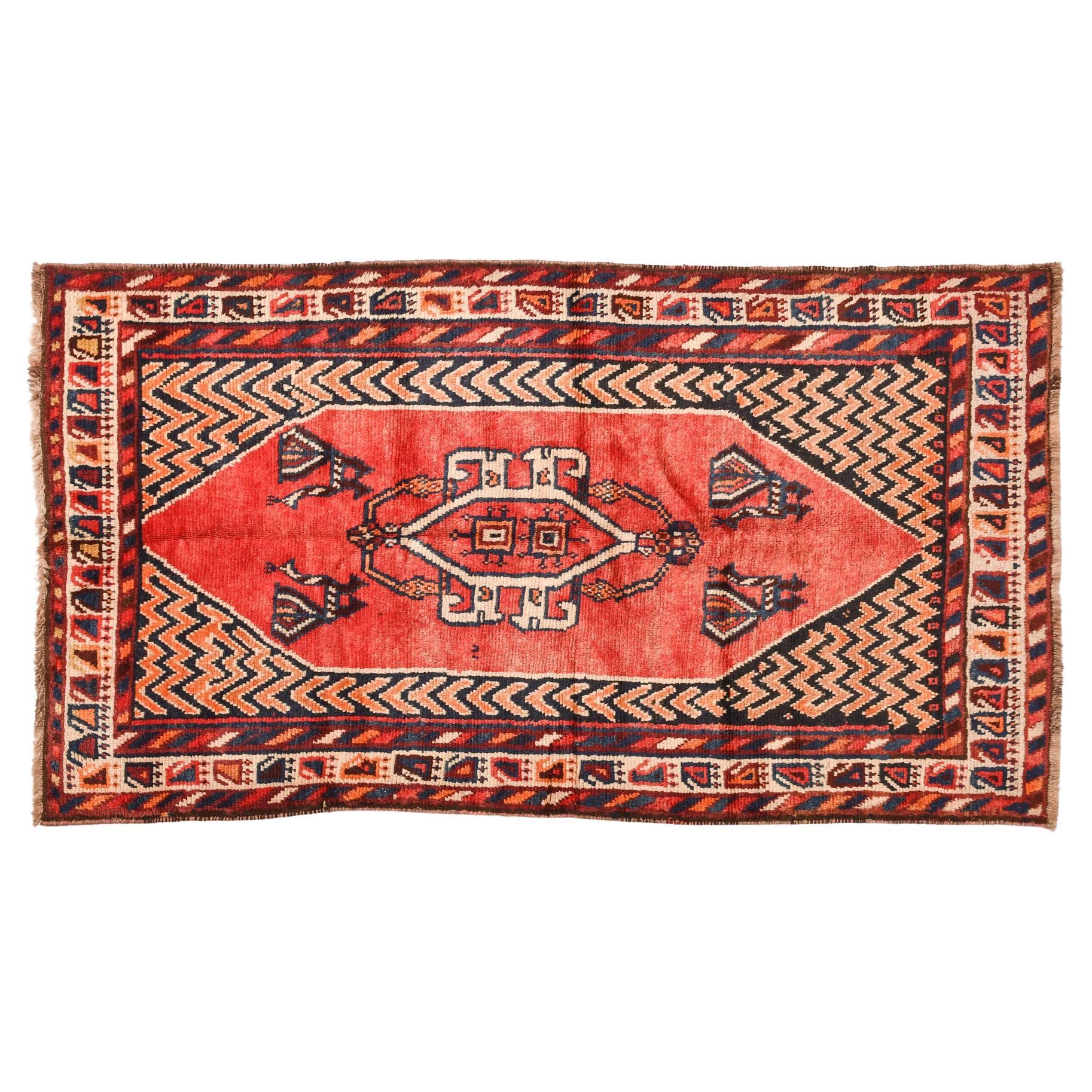Nomadenfarbener Vintage-Teppich mit Pfauen