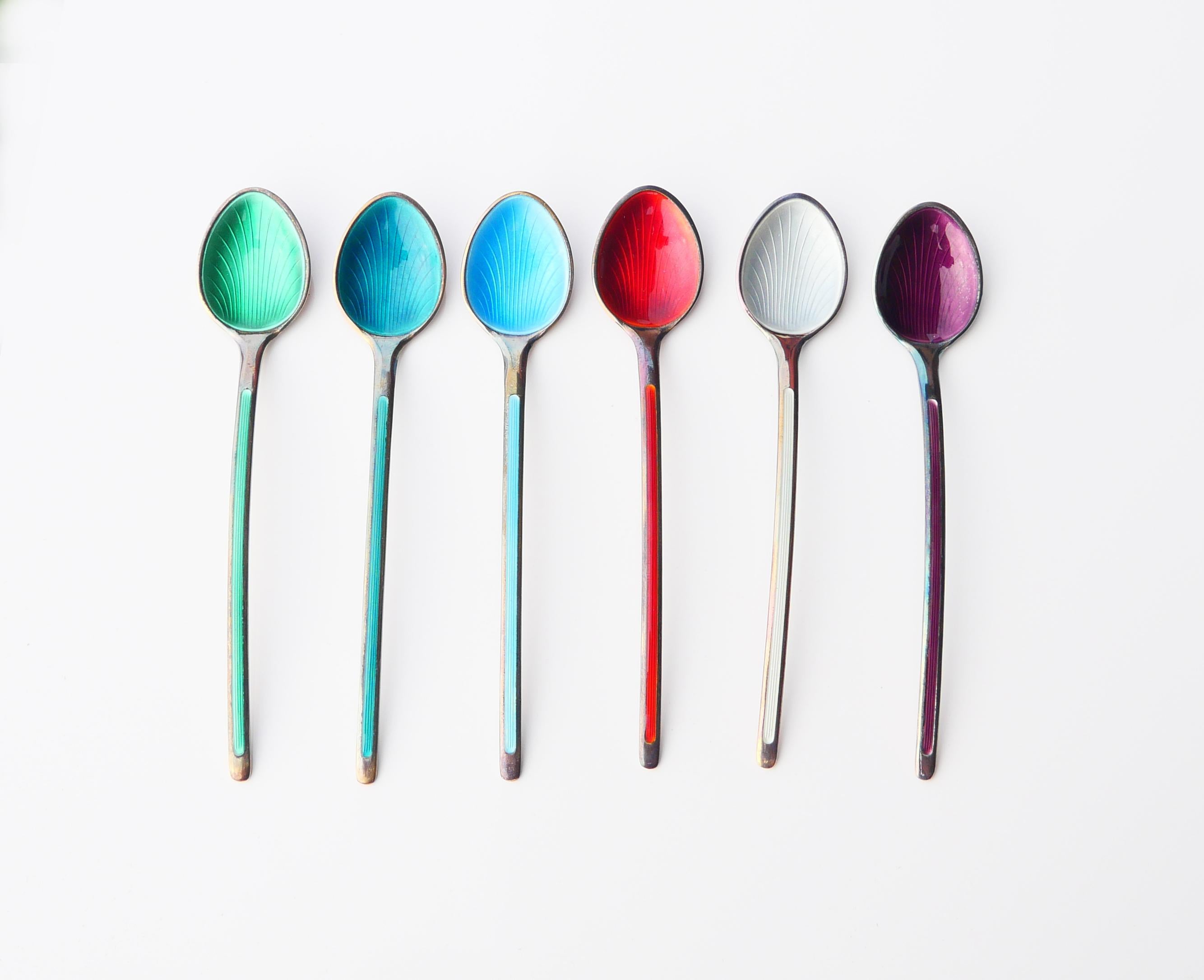 Vintage Nordic Boxed Set Ice-cream Spoons solid 925 Sterling Silver / 60gr For Sale 2
