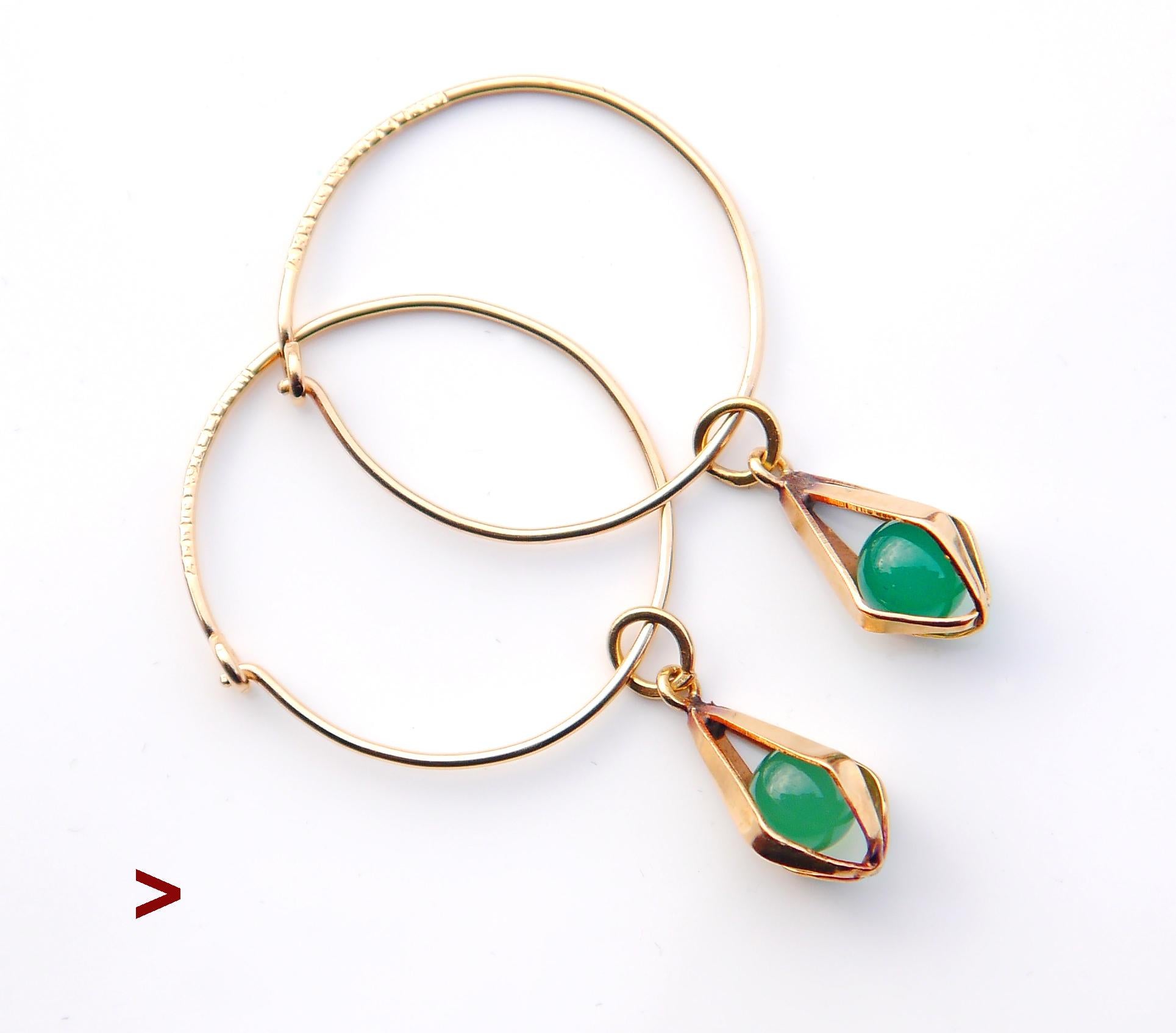 Retro Vintage Nordic Earrings natural Green Chalcedony solid 18K Gold /2.7gr For Sale