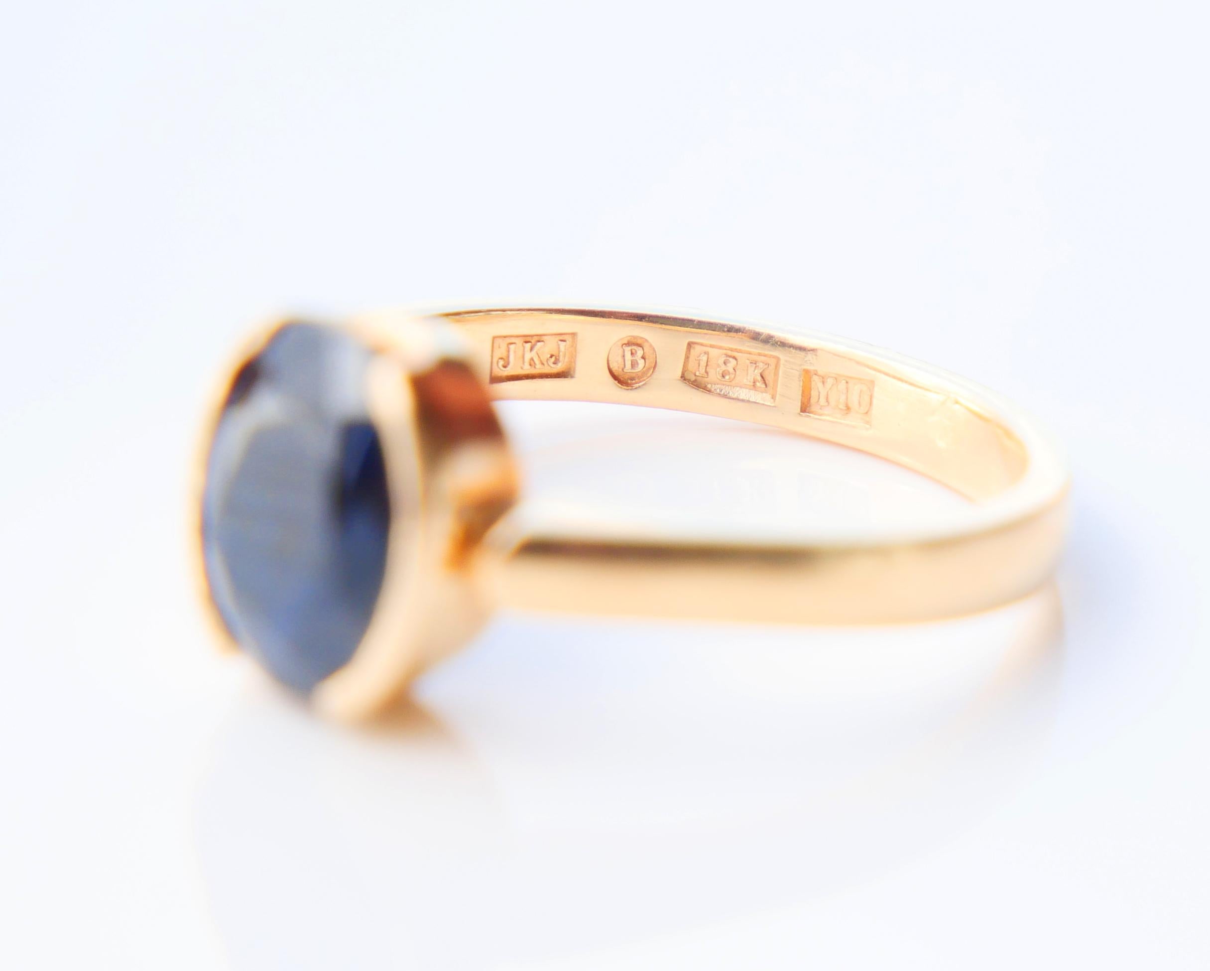 Vintage Nordic Ring 2.25ct natural Sapphire solid 18K Gold Size Ø6.75 US /4.2 gr For Sale 4