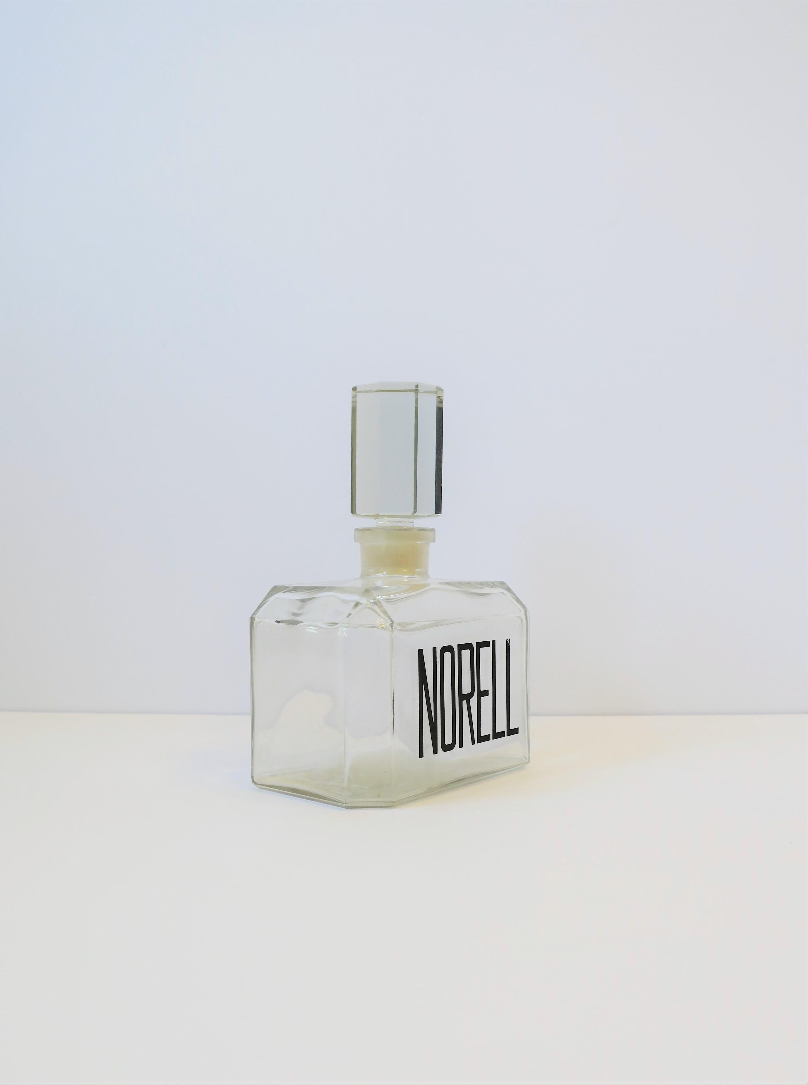 Vintage Norell Perfume Vanity Bottle In Good Condition In New York, NY