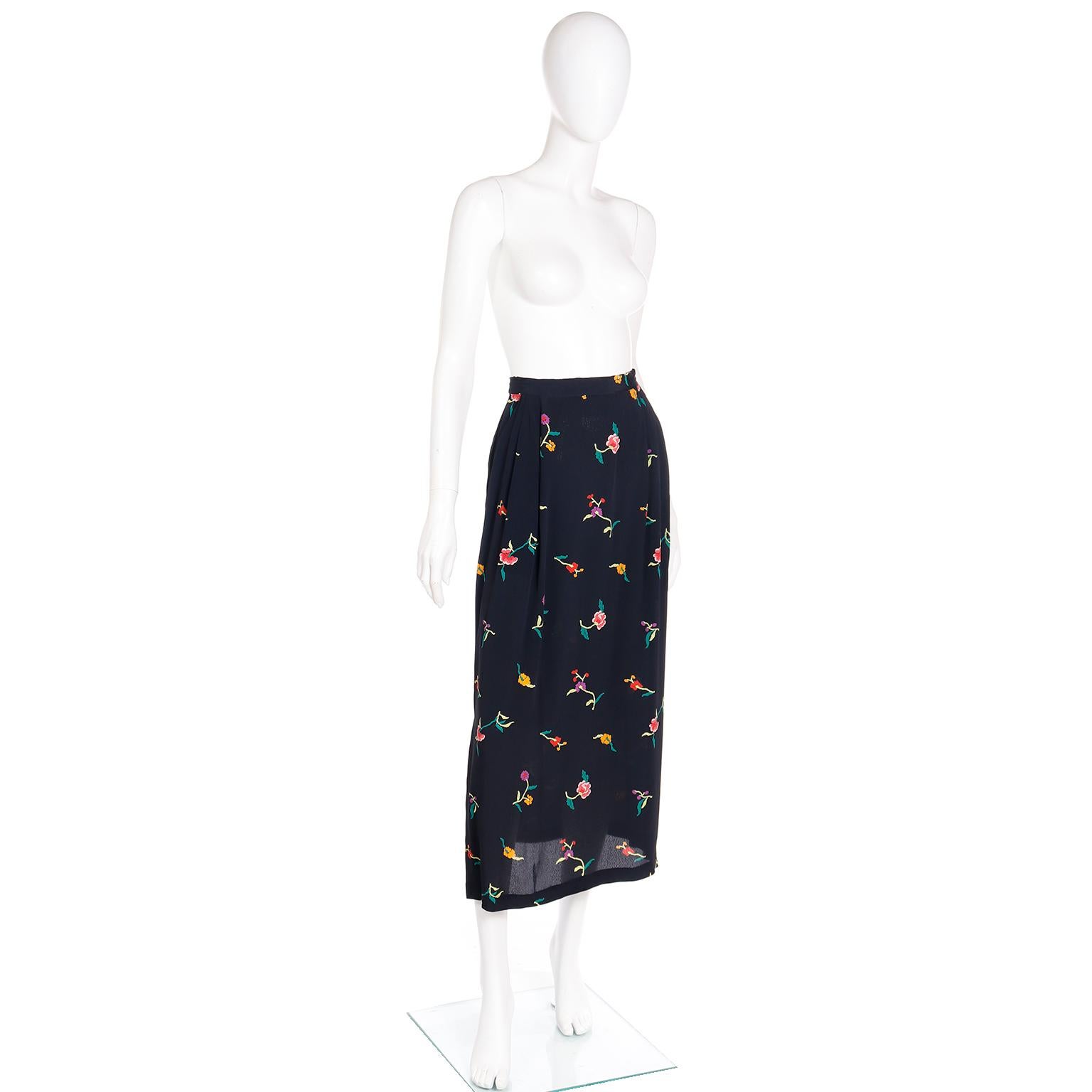 Vintage Norma Kamali Black Multi Colored Floral Print Midi Skirt  In Good Condition For Sale In Portland, OR