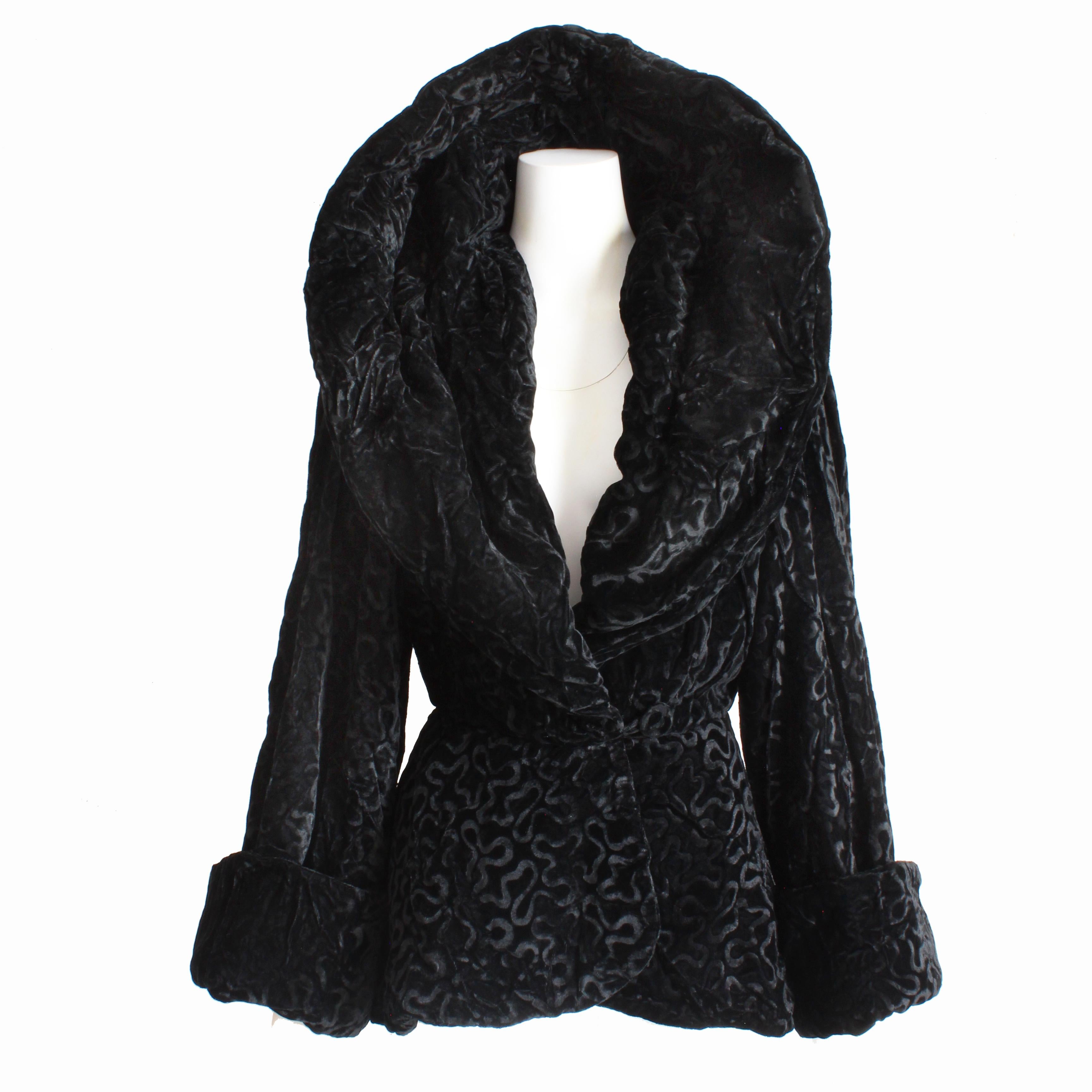 Vintage Norma Kamali Jacket Massive Shawl Collar Black Velvet Burnout Sz 10 HTF In Good Condition In Port Saint Lucie, FL