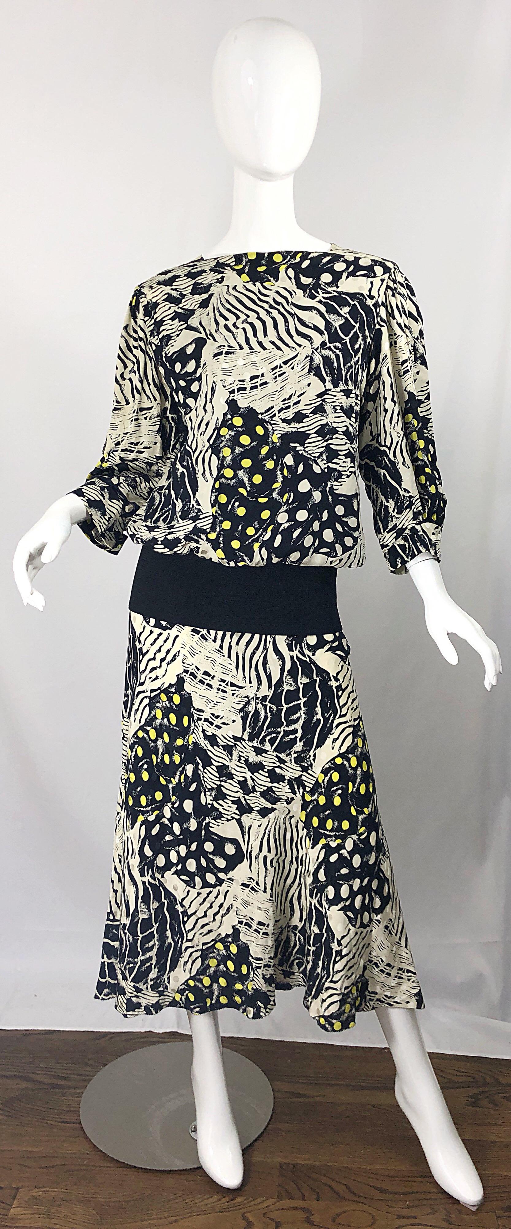 Vintage Norma Walters Size 8 Black + White + Yellow Abstract Drop Waist Dress For Sale 7