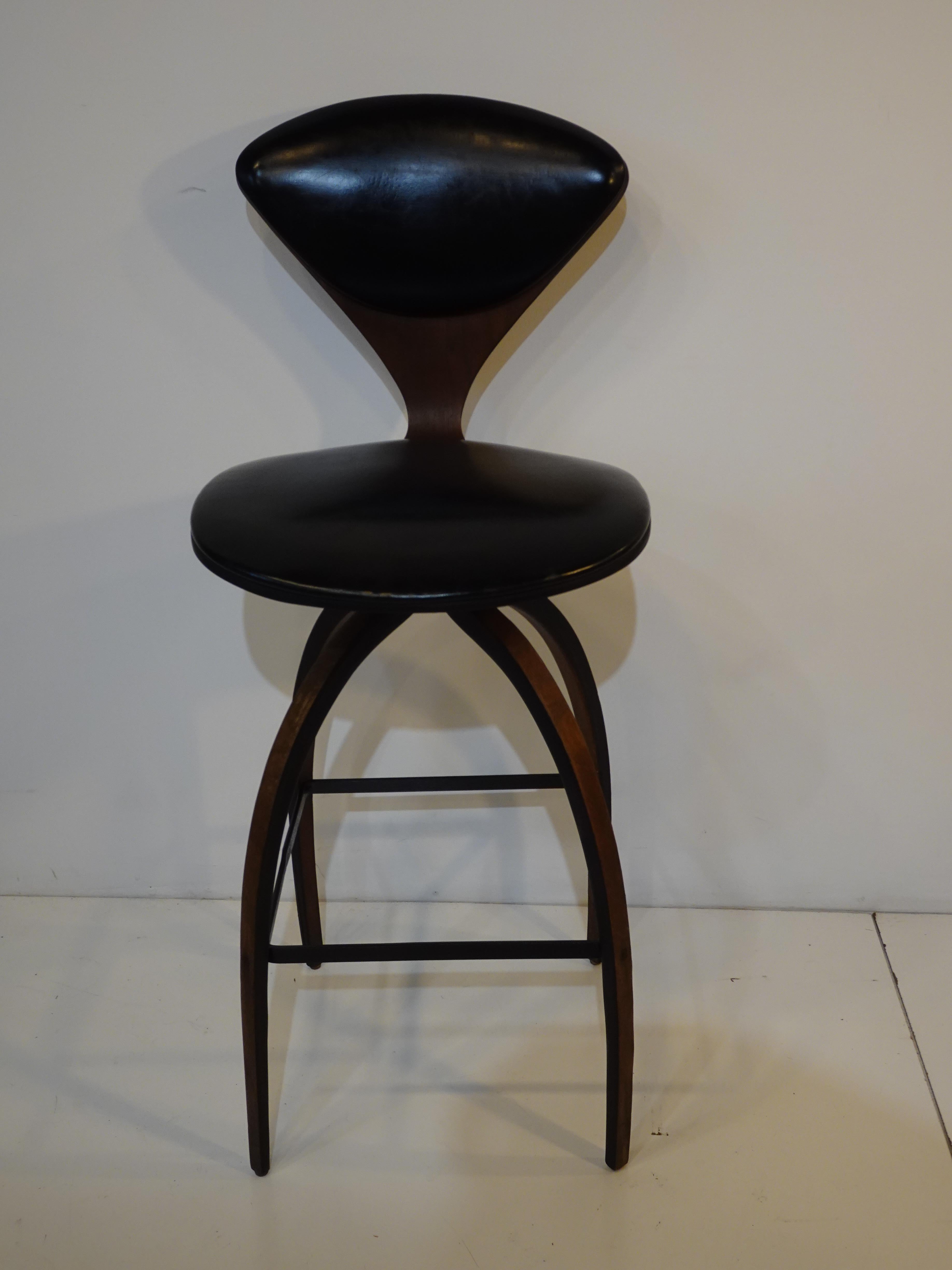 Vintage Norman Cherner Swiveling Bar Stools for Plycraft 3