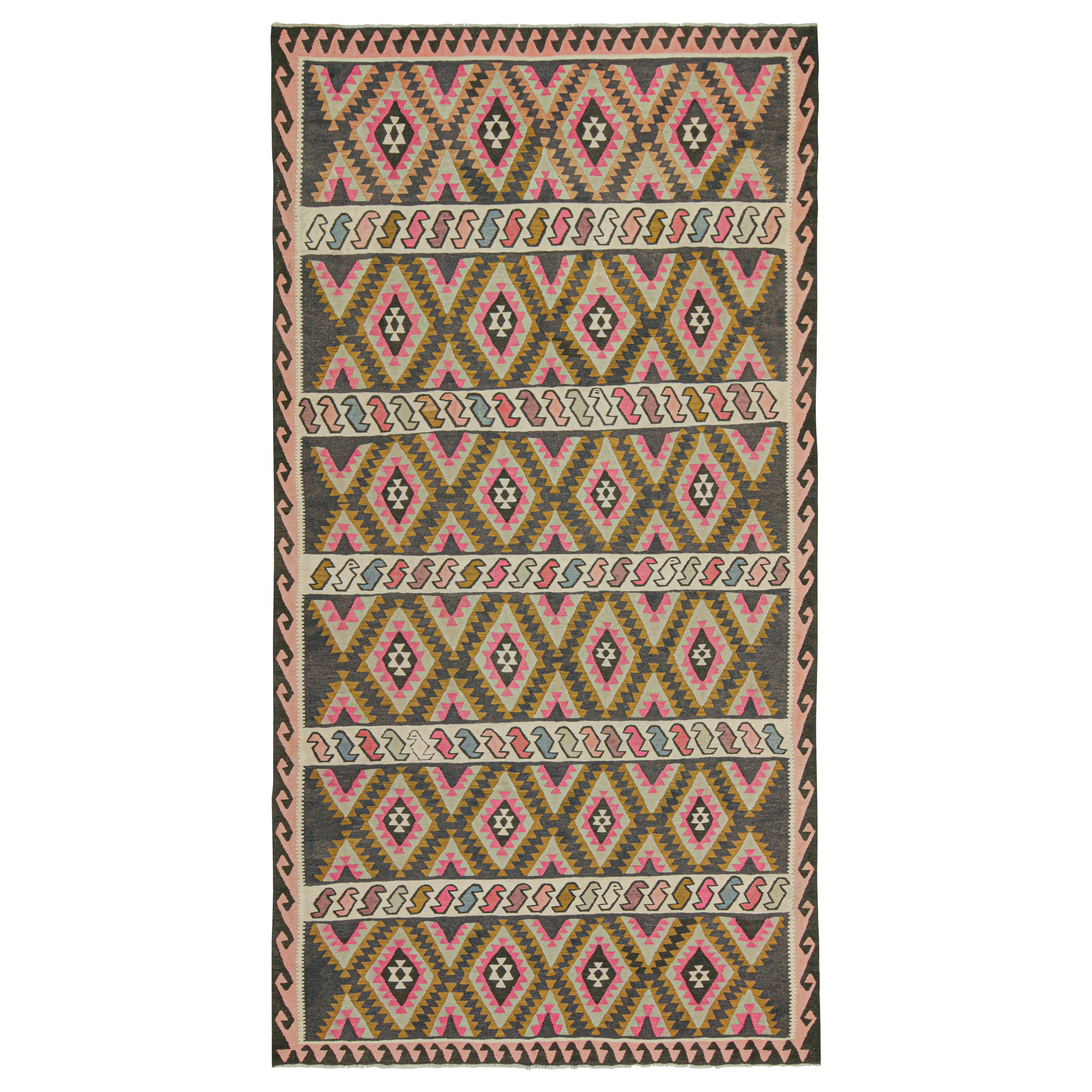 Nordwestlicher persischer Kelim in polychromem Diamantmuster von Teppich & Kilim