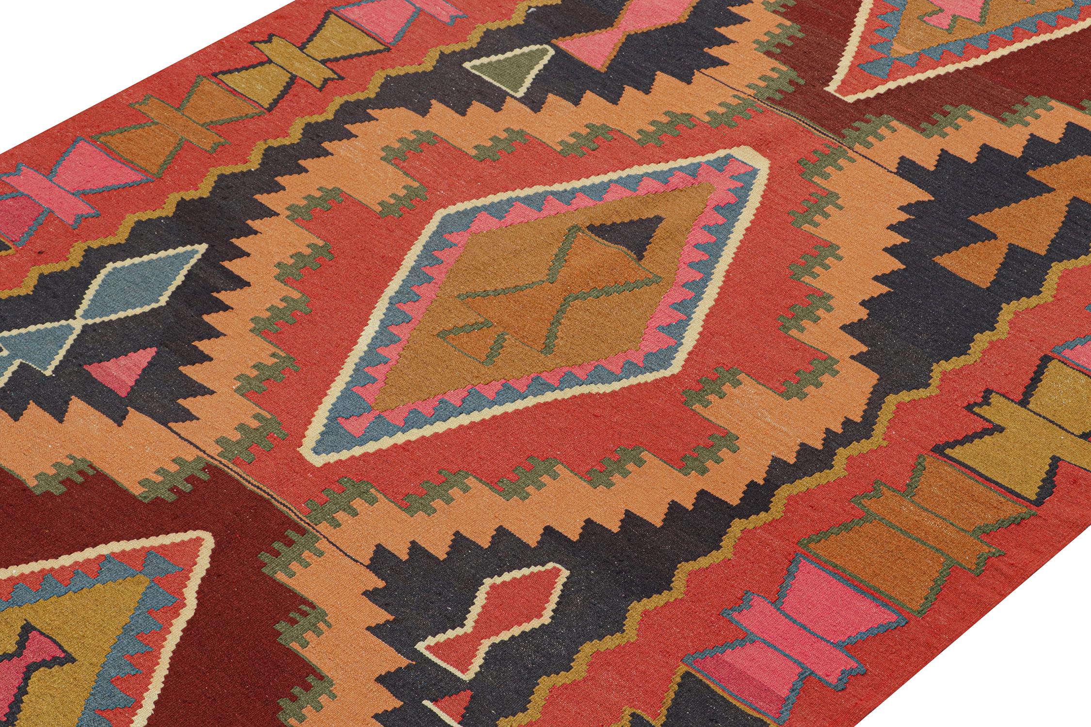 Nordwestlicher persischer Kelim in polychromen Medaillons von Teppich & Kilim (Persisch) im Angebot
