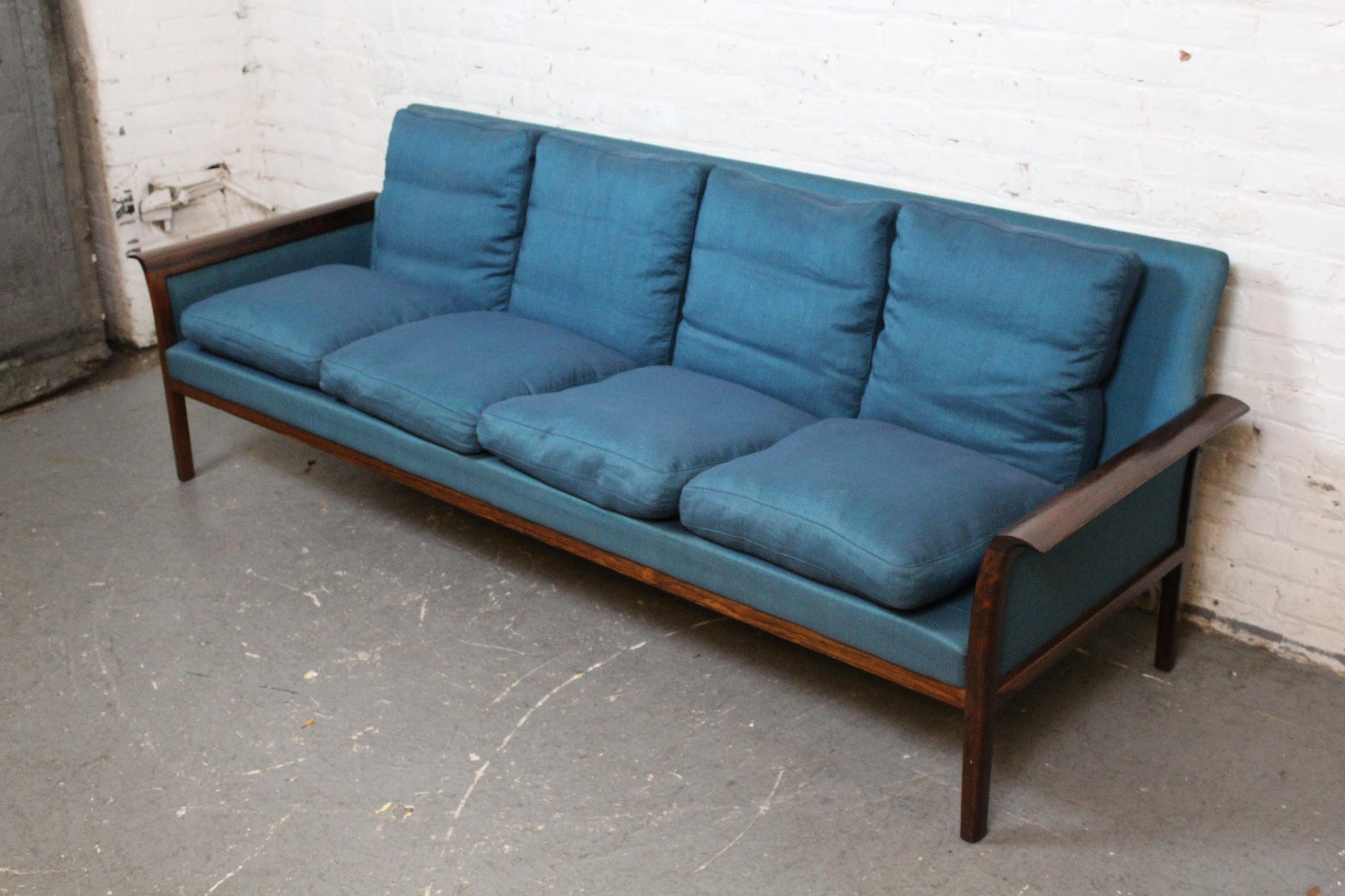 Vintage Norwegian Rosewood Sofa by Hans Olsen for Vatne For Sale 13