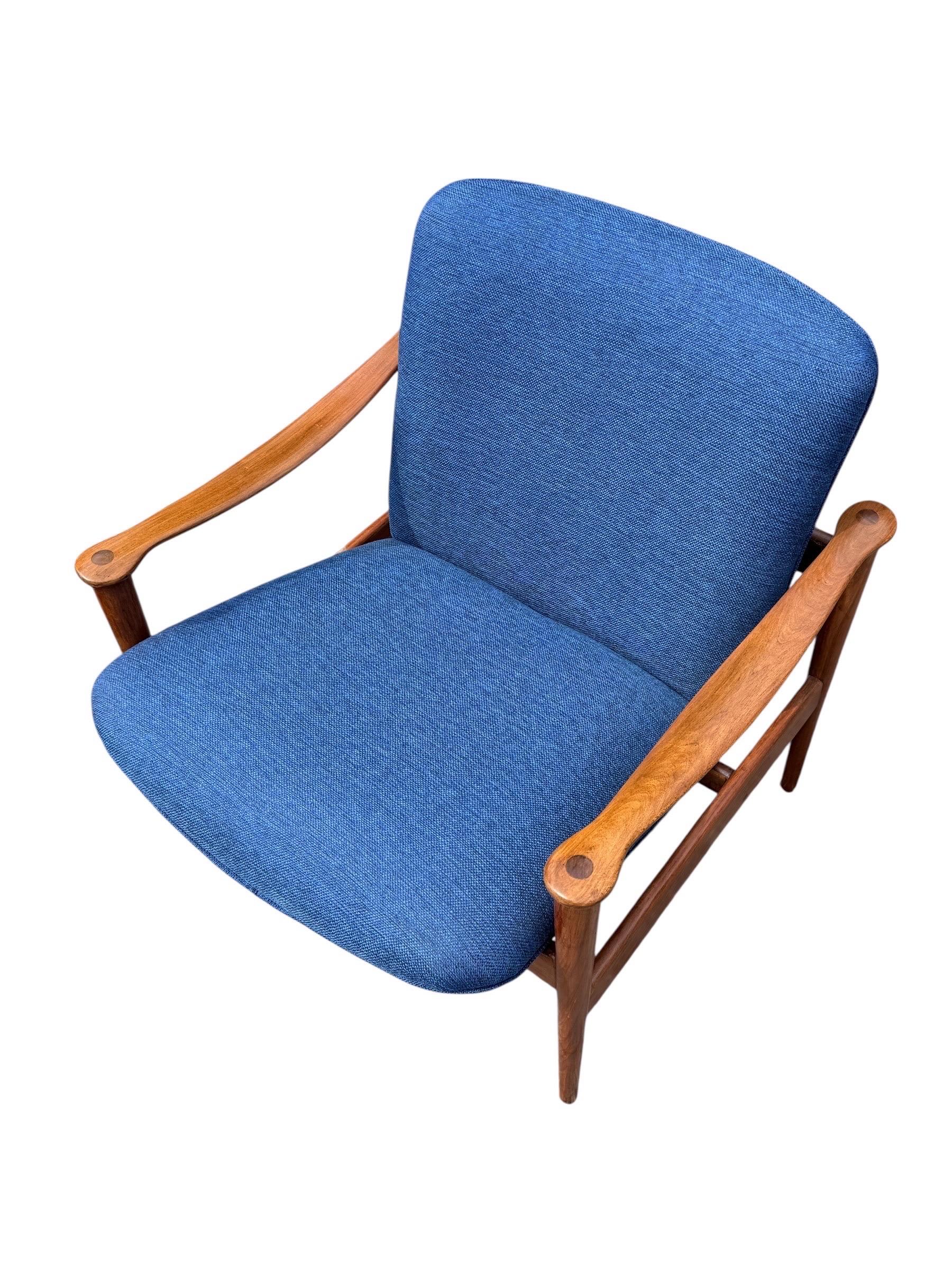 Vintage Norwegian Teak Lounge Chairs von Fredrik Kayser - 1960er Paar (20. Jahrhundert) im Angebot