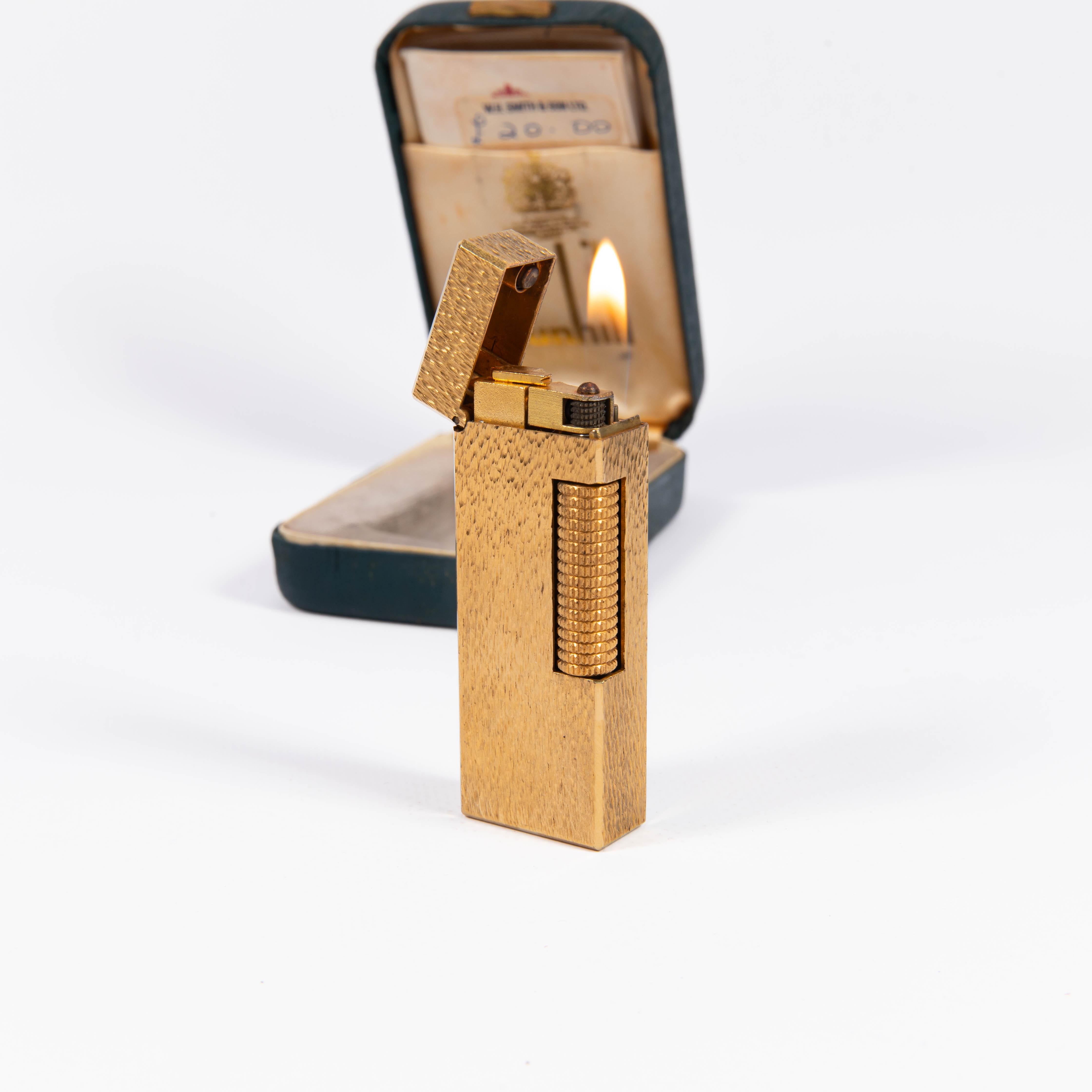 Vintage NOS DUNHILL Rollagas Lighter Gold Plated in Box 1970s In Excellent Condition In DELFT, NL