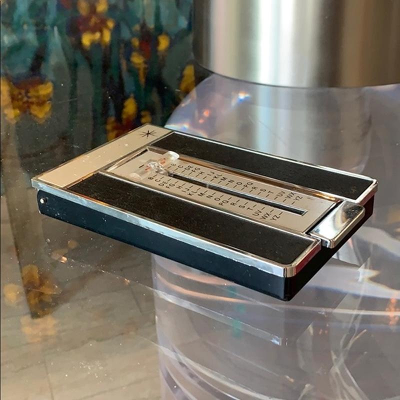 Telephone number keeper or just a note keeper notepad from the 19960Â’s made in Japan, the brand is Lion.

Metal with vinyl accents.

Measurements:
6.5 deep x 4 wide x 1 high (inches).