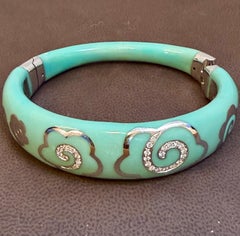 Vintage Nouvelle Bague Signed Diamond and Enamel 54g Hinged Bangle Bracelet