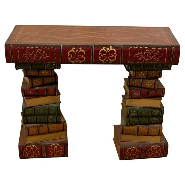Book Greeter Red 1950s Retro Hostess Greeting Station, Greeter For Sale at 1stDibs