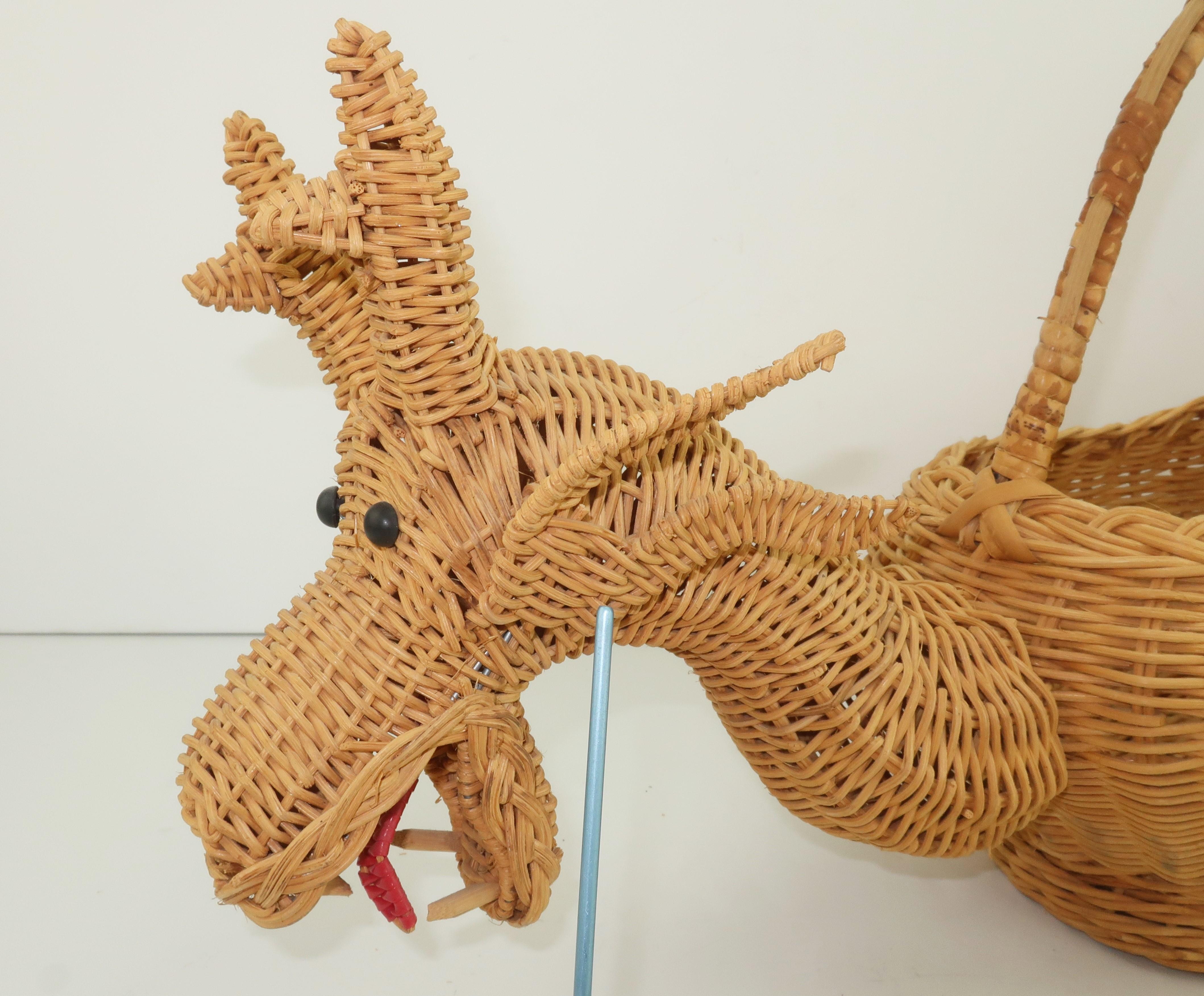 Vintage Novelty Wicker Dragon Basket Tote Handbag 7