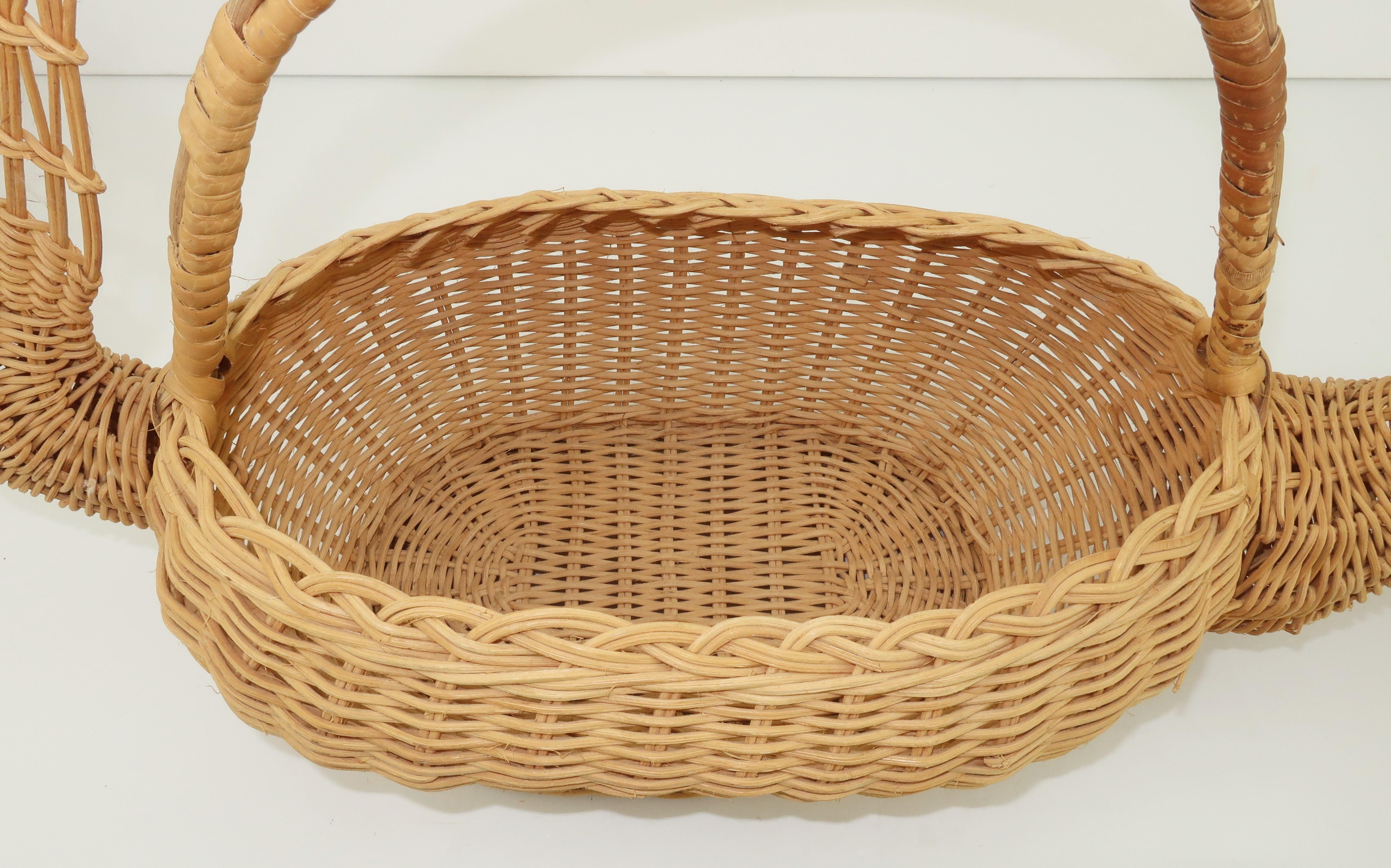 Vintage Novelty Wicker Dragon Basket Tote Handbag 1
