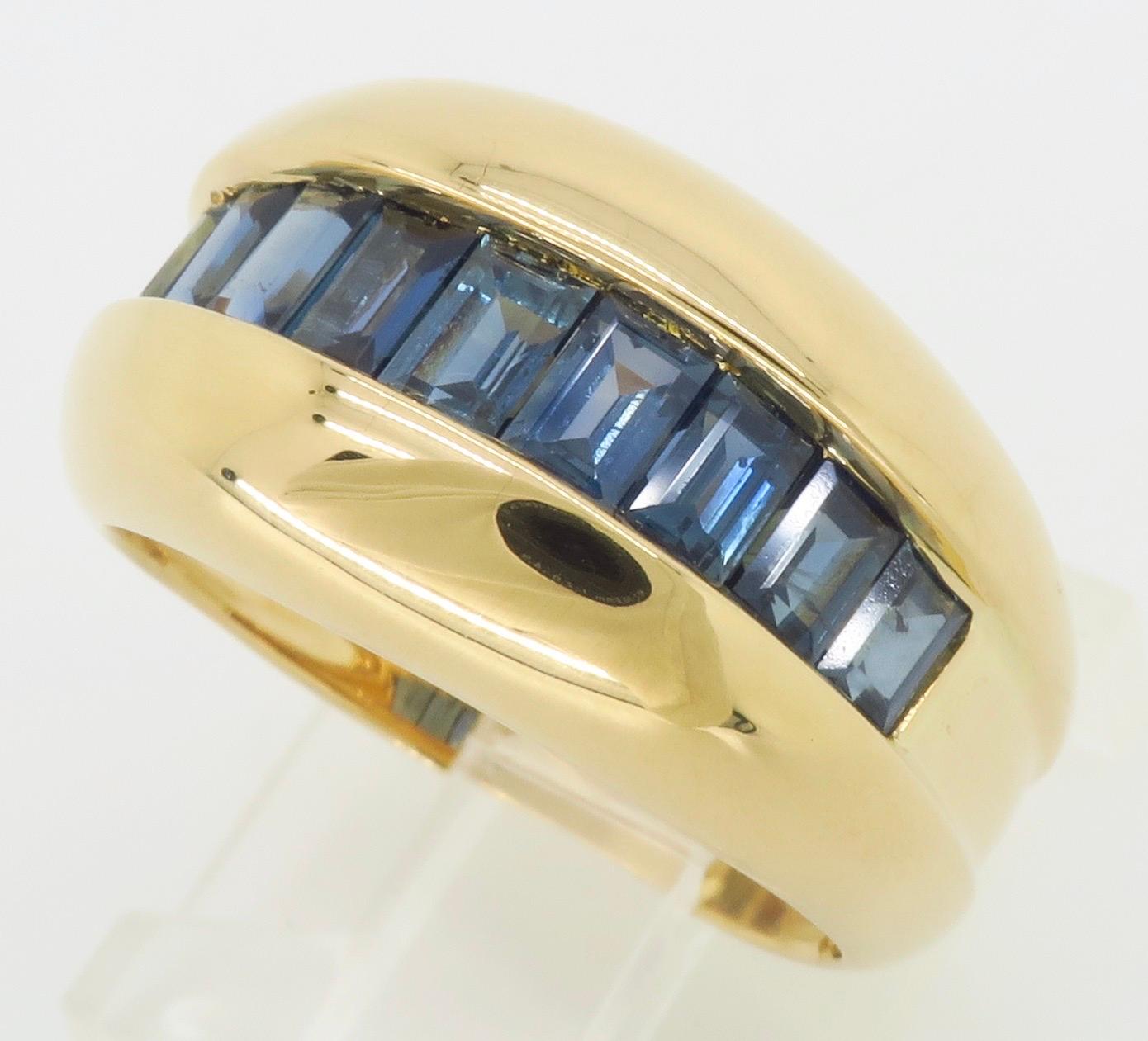 Vintage Numbered Cartier Sapphire Ring in 18k  For Sale 3