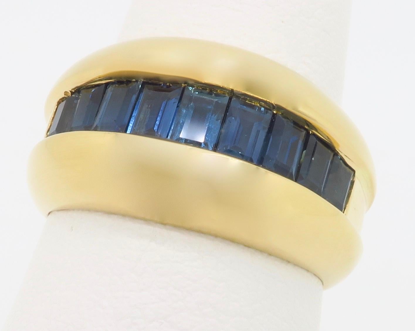 Vintage Numbered Cartier Sapphire Ring in 18k  For Sale 8