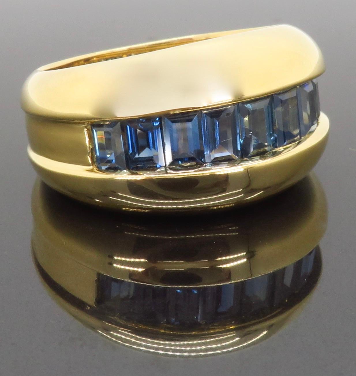 Vintage Numbered Cartier Sapphire Ring in 18k  In Excellent Condition For Sale In Webster, NY