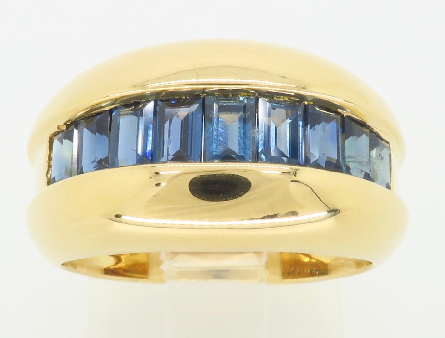 Women's or Men's Vintage Numbered Cartier Sapphire Ring in 18k  For Sale