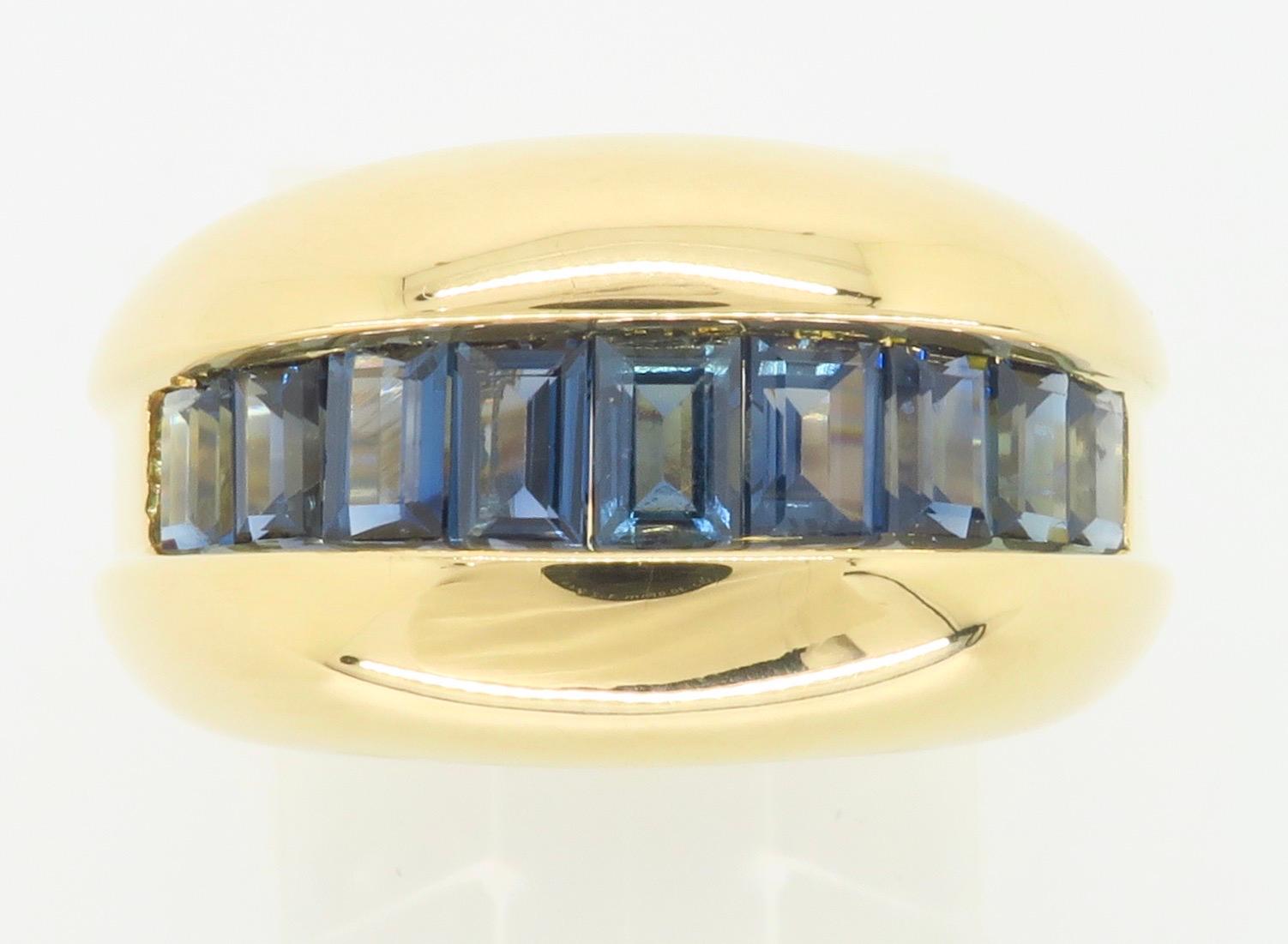Vintage Numbered Cartier Sapphire Ring in 18k  For Sale 1