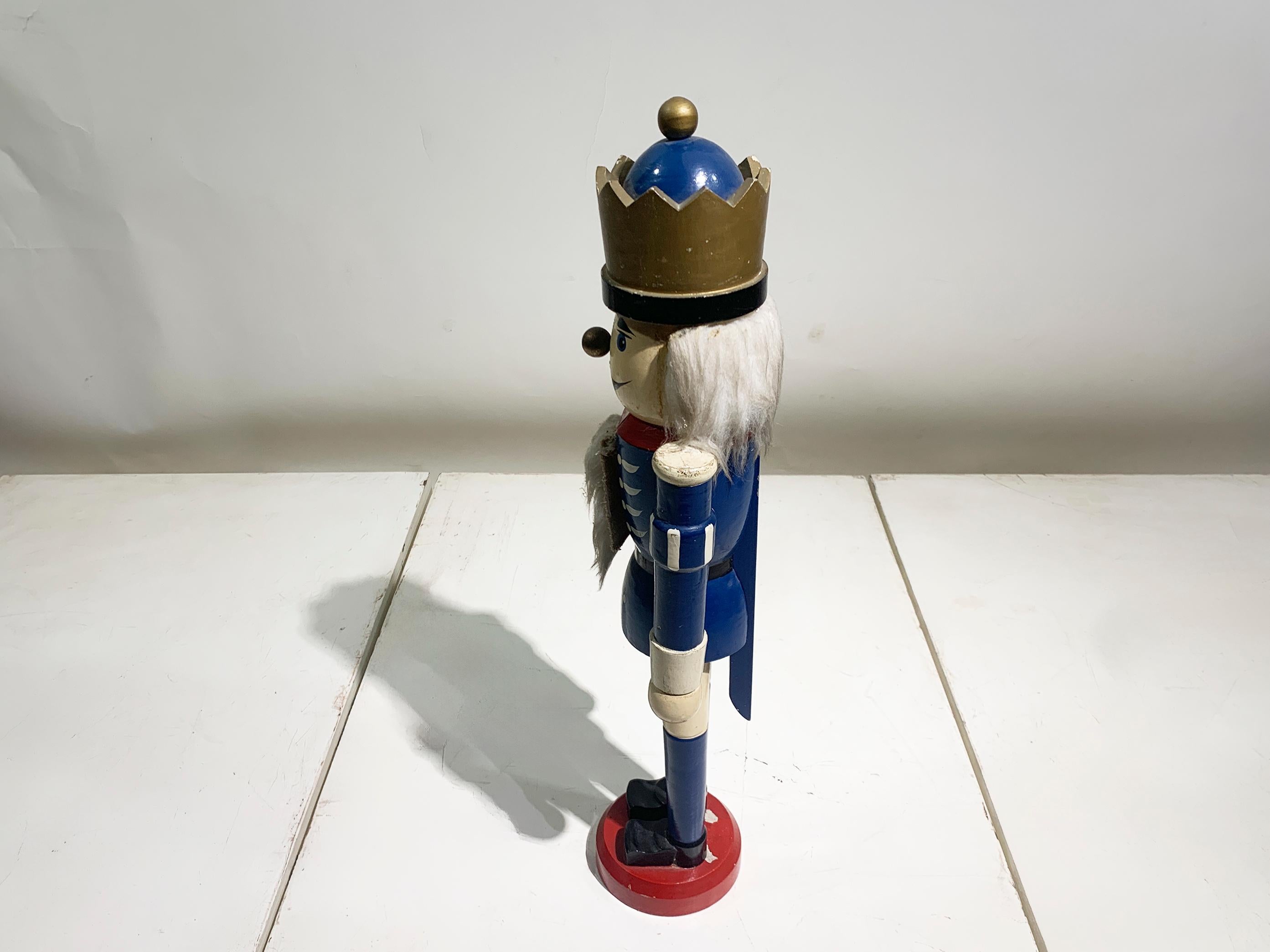 Tedesco Figura di Re Schiaccianoci d'epoca in Wood, Erzgebirge, Germania, Circa anni '70 in vendita