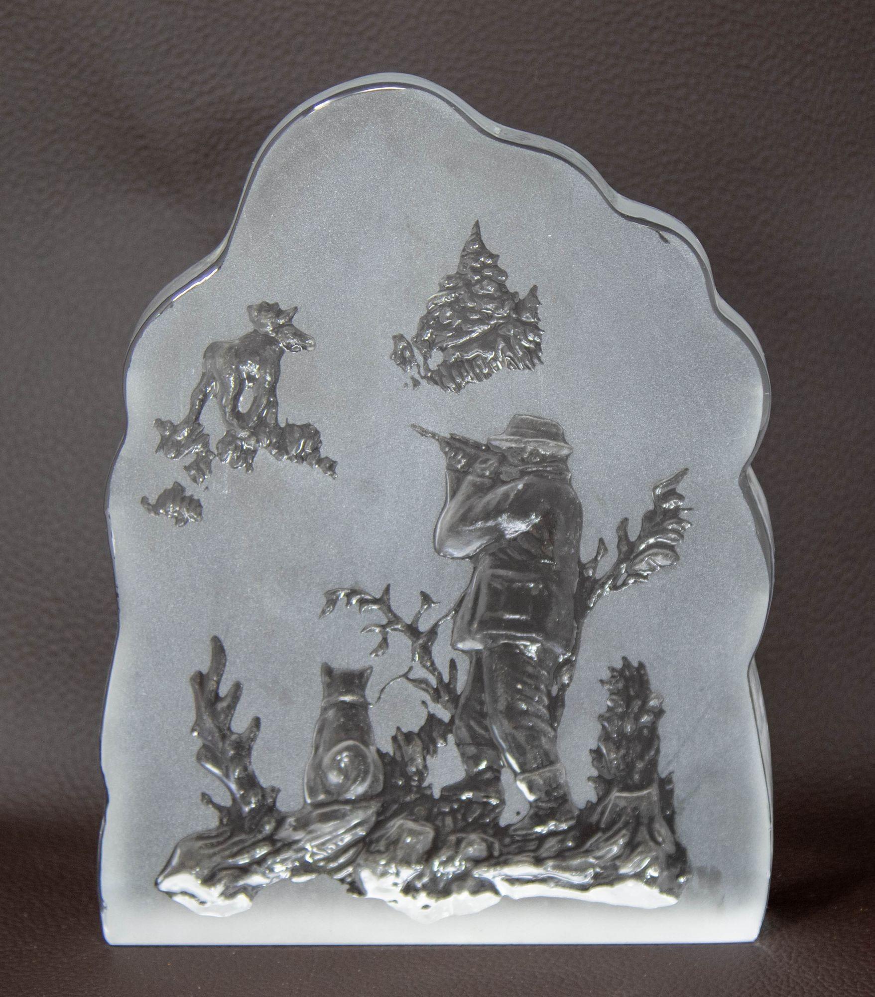 Grand presse-papiers d'art en cristal Nybro Suède Hunter and Moose Bon état - En vente à North Hollywood, CA