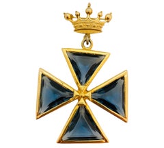 Collana vintage NYC ACCESSOCRAFT in vetro dorato con corona a croce maltese di design