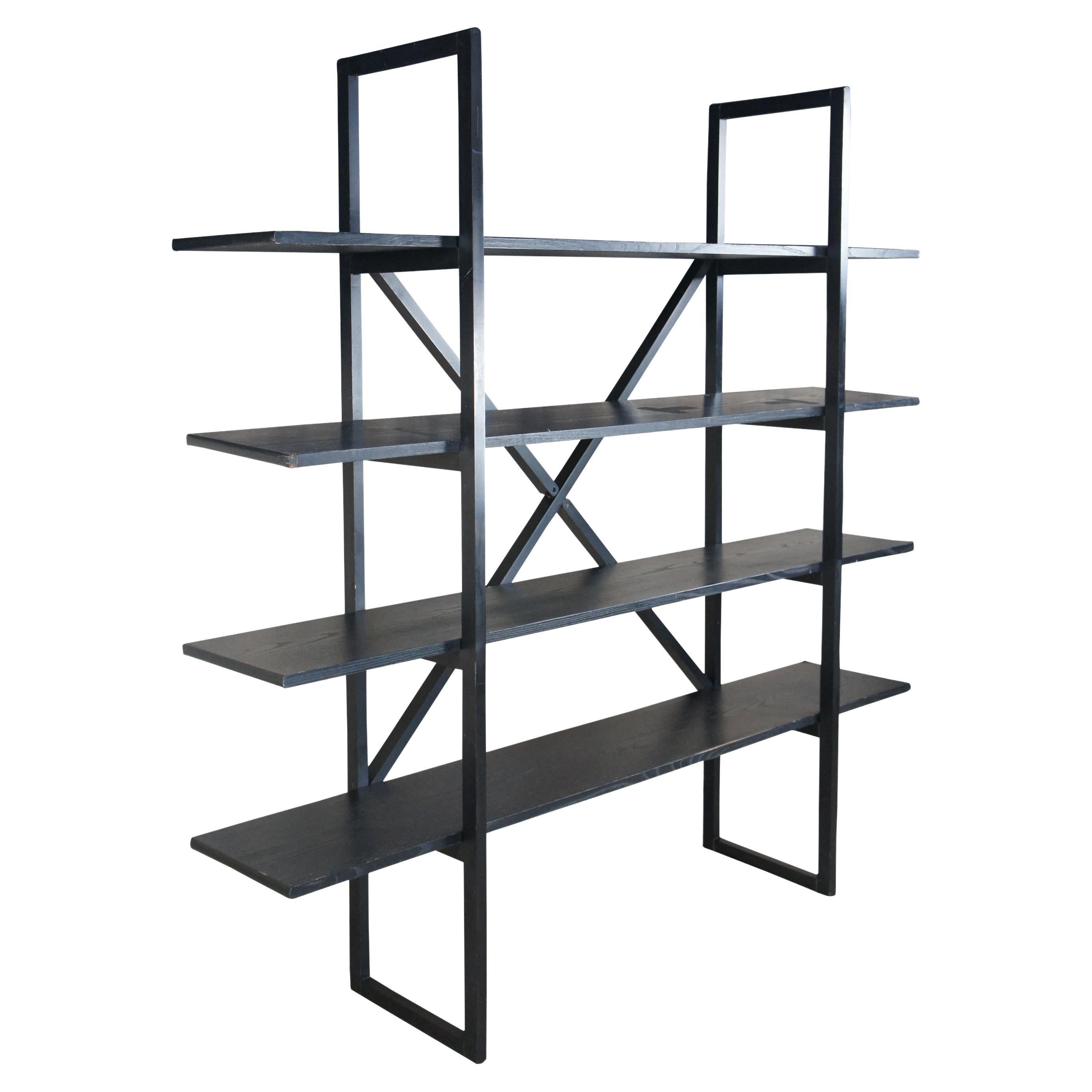 Vintage Eiche 4 Tier industrielle X Frame freistehende Bücherregal Etagere Regal 68" im Angebot