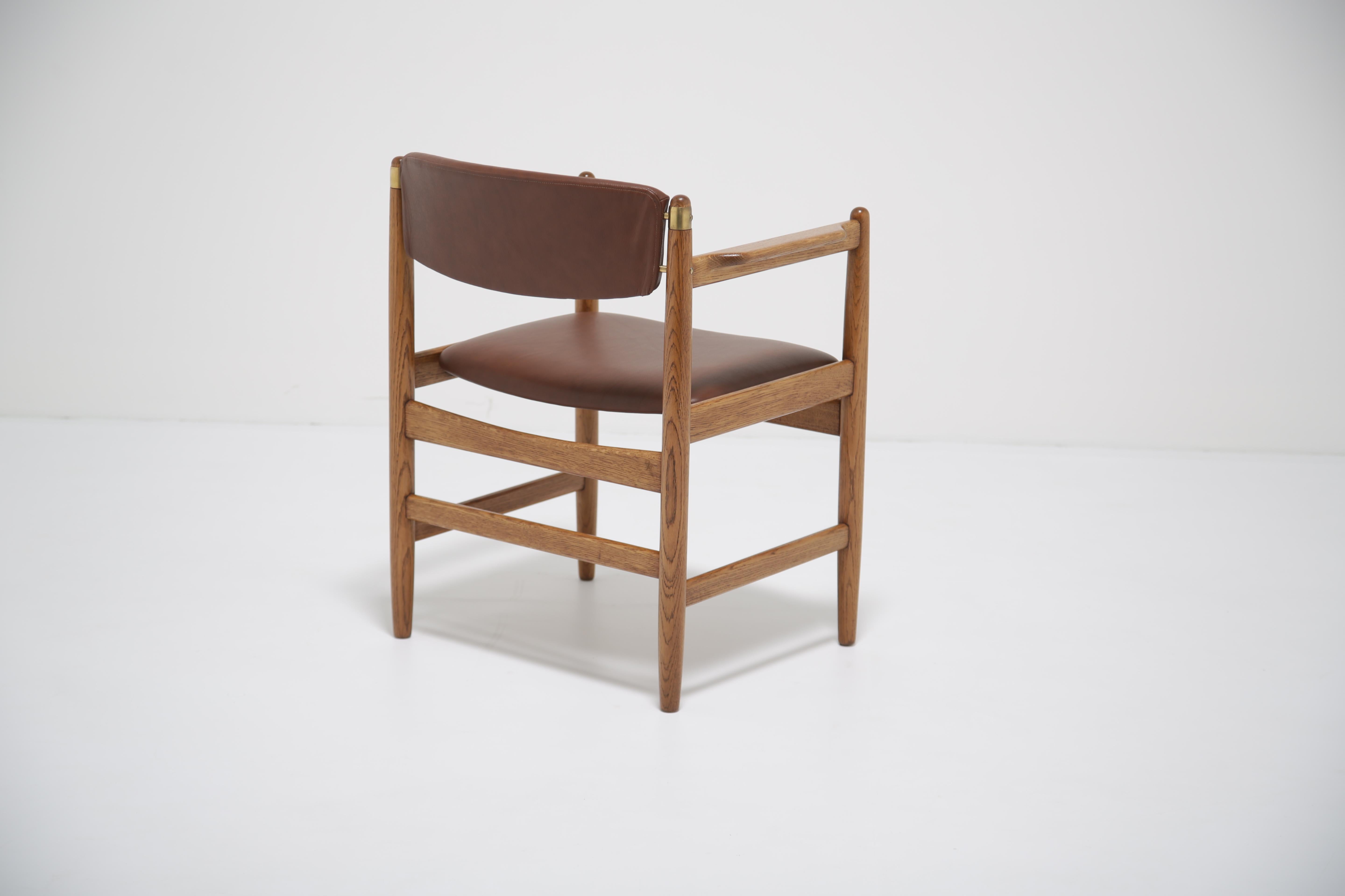 Poltrona vintage in Oak e pelle di Børge Mogensen per Karl Andersson, 1960. in vendita 5