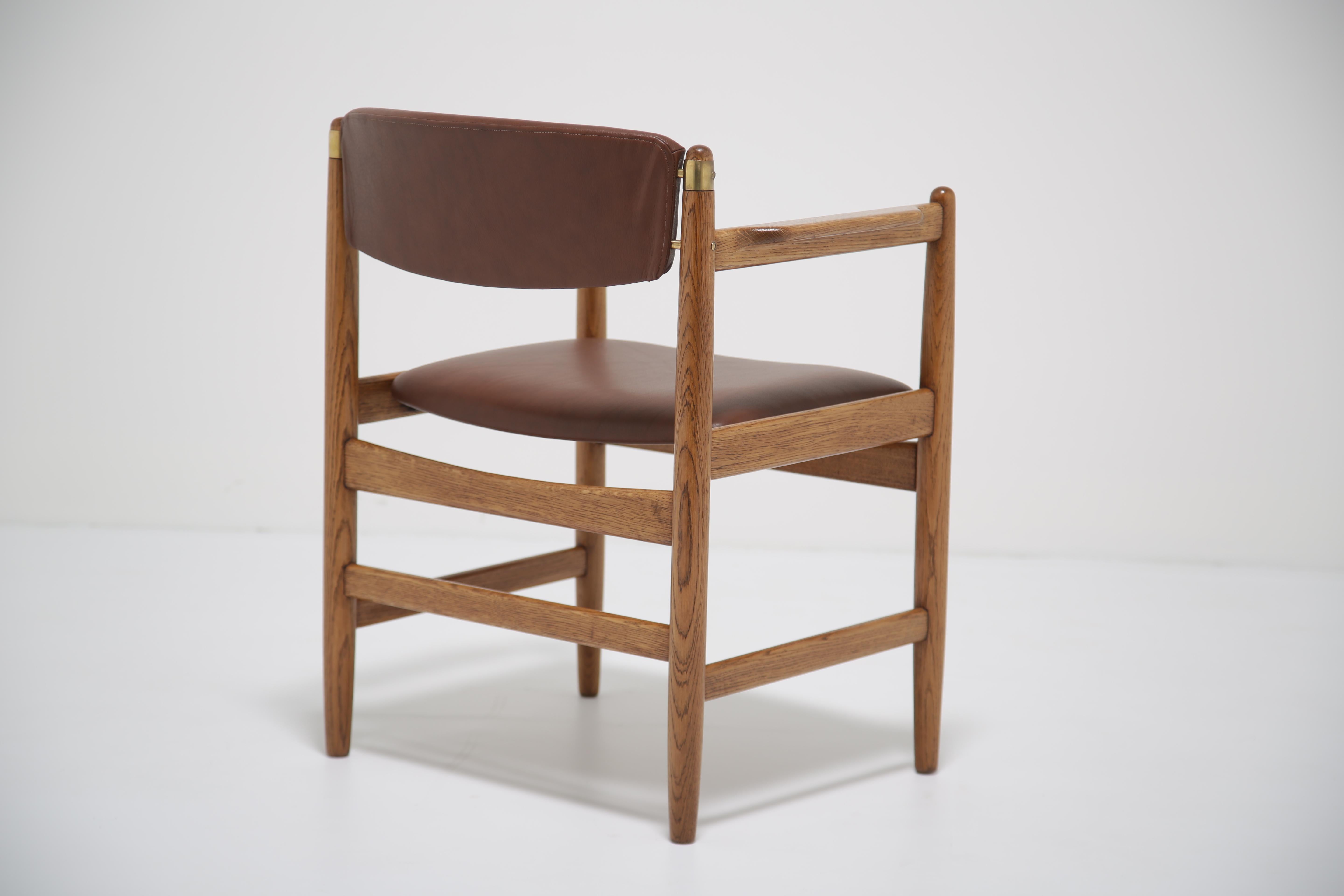 Poltrona vintage in Oak e pelle di Børge Mogensen per Karl Andersson, 1960. in vendita 6