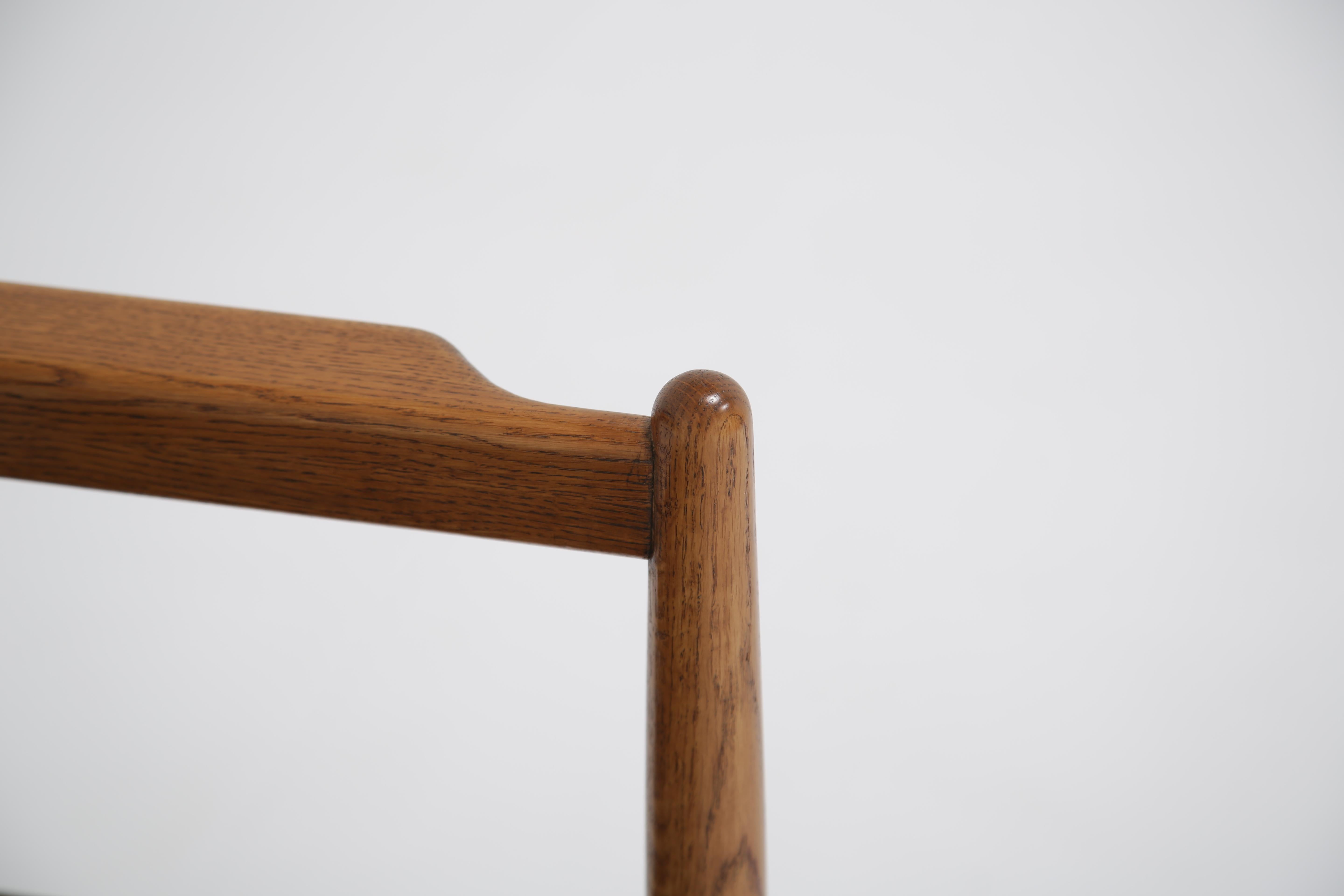 Lucidato Poltrona vintage in Oak e pelle di Børge Mogensen per Karl Andersson, 1960. in vendita