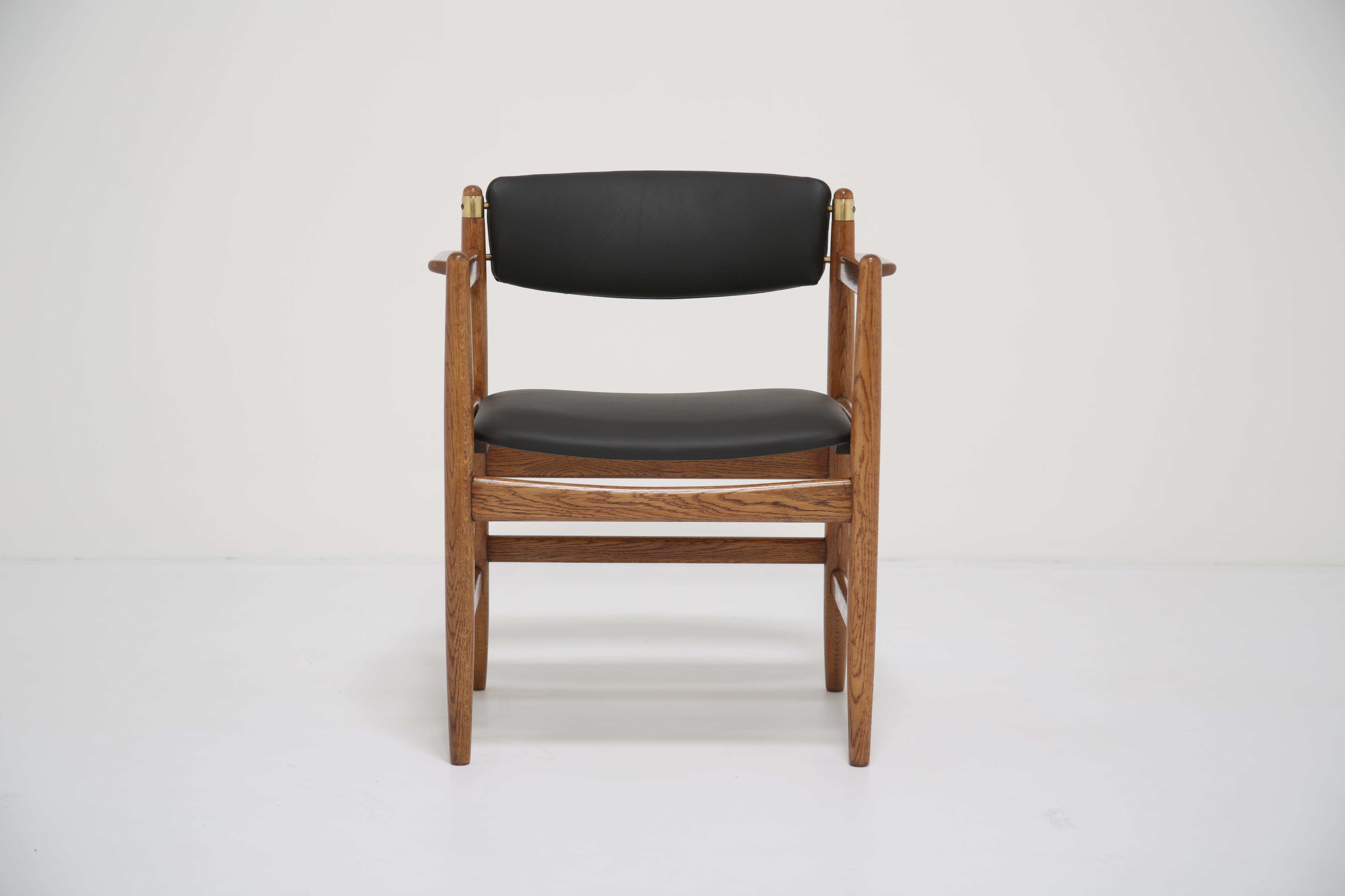 Poltrona vintage in Oak e pelle di Børge Mogensen per Karl Andersson, 1960. in vendita 1