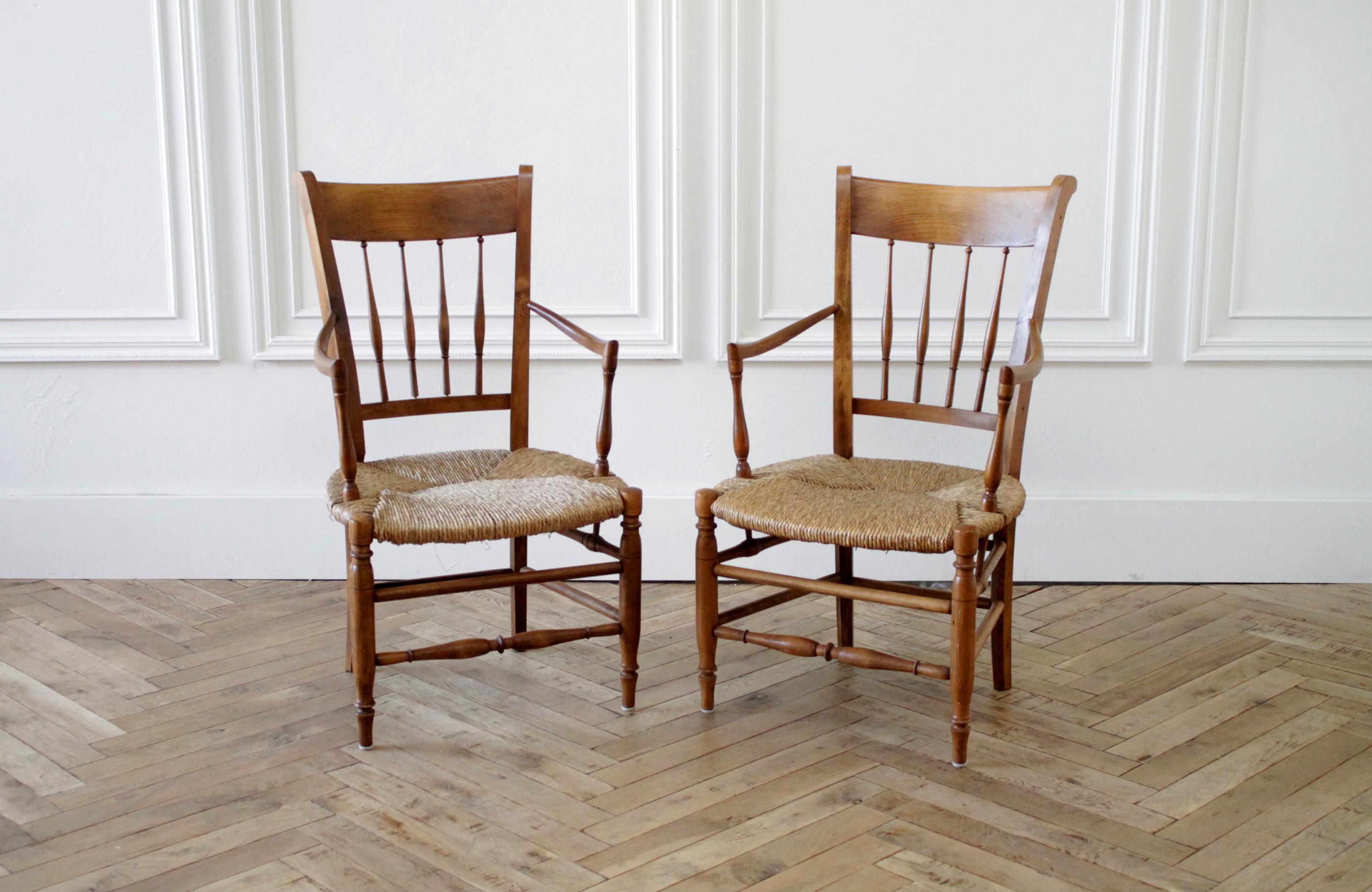 Vintage oak and rush seat armchairs
These are sold as a set of 2, we have 3 sets available. Beautiful light oak, with rush seats, sturdy, can be used anywhere in the house.
Measures: 20