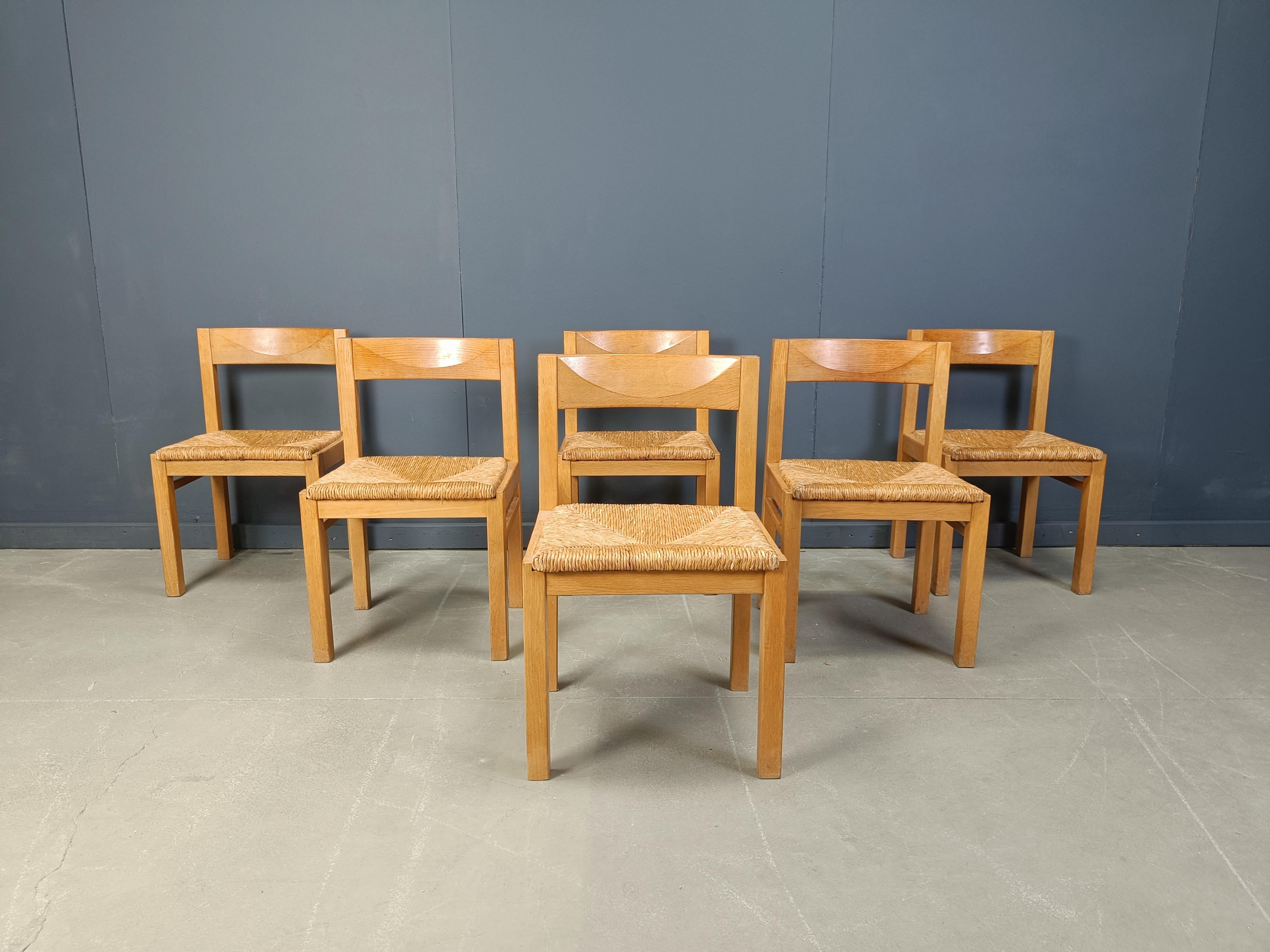 Set di 6 sedie da pranzo vintage in Oak e vimini in vendita 3