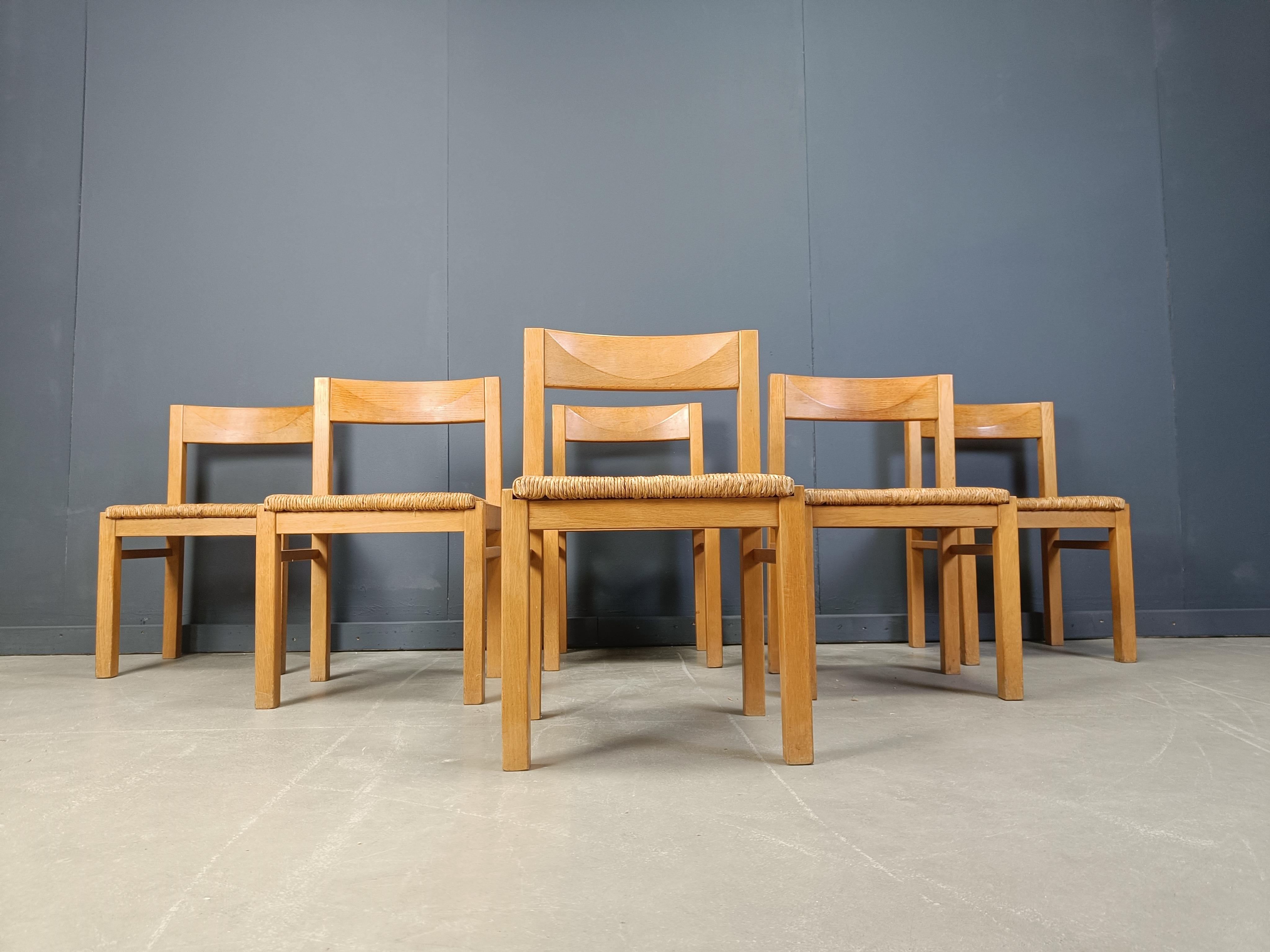 Set di 6 sedie da pranzo vintage in Oak e vimini in vendita 2